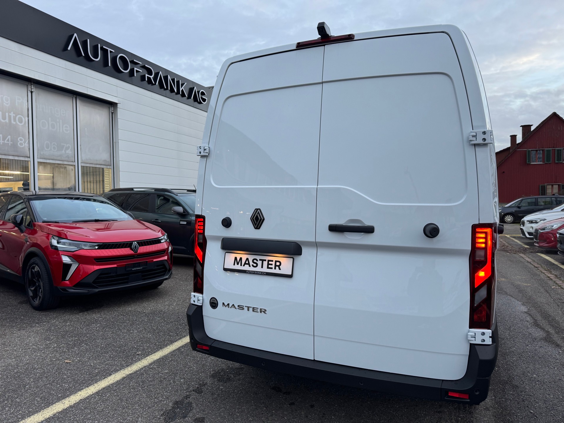 RENAULT Master Kastenwagen Advance KW Frontantrieb L2H2 3.5T 2.0 Blue dCi 150 EAG9-image-28