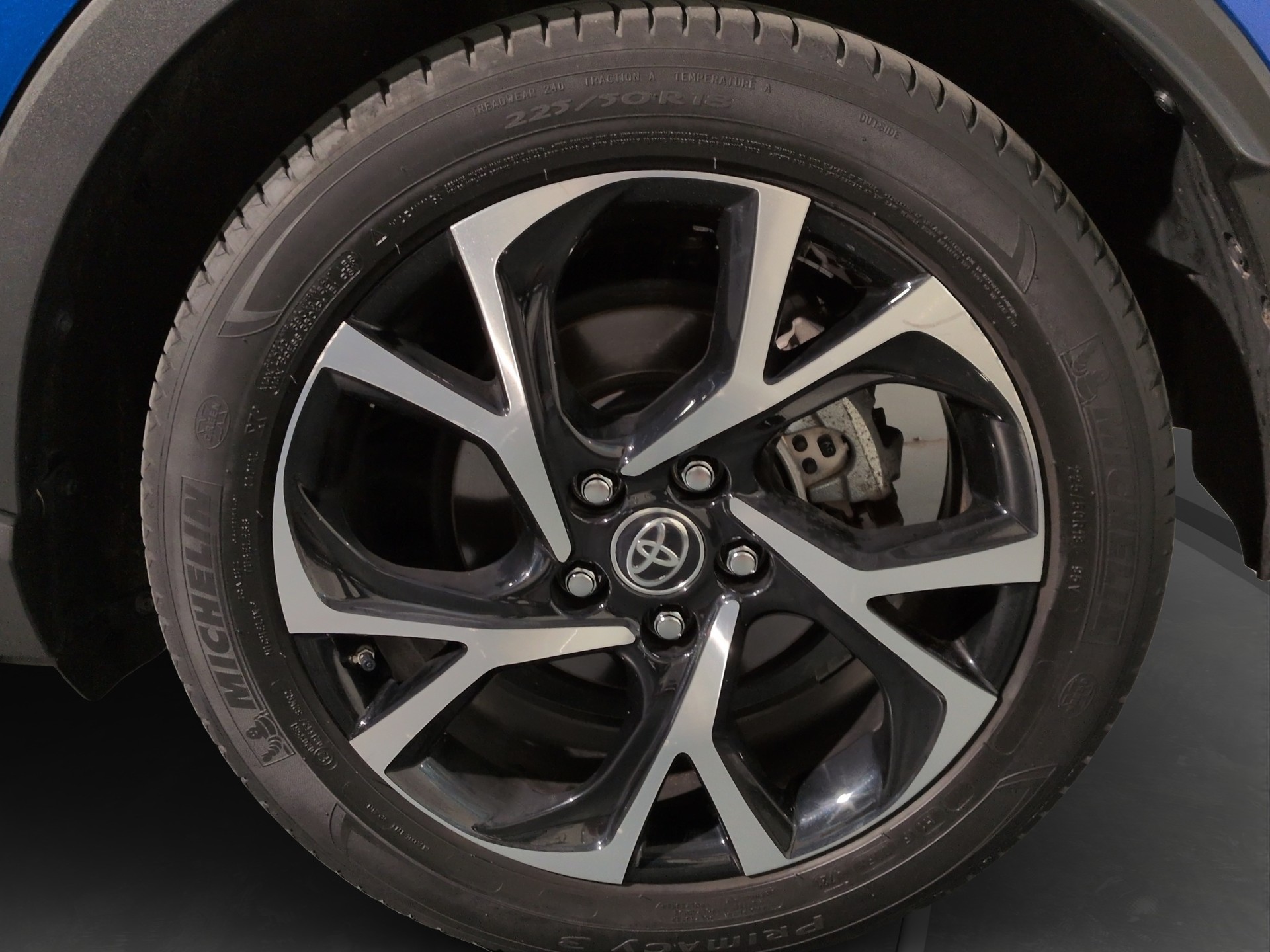 TOYOTA C-HR 1.8 HSD CVT Trend-image-24