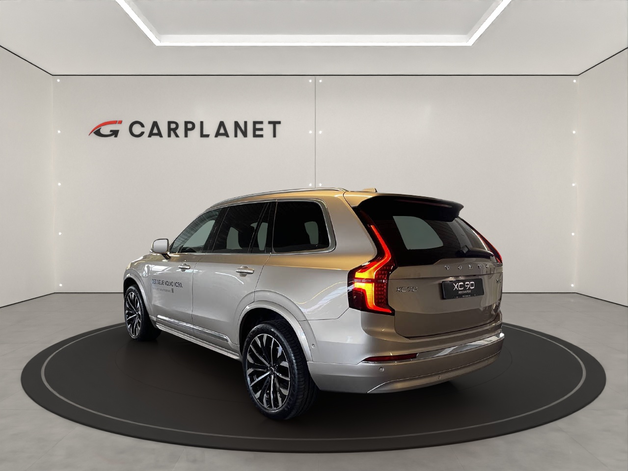 VOLVO XC90 2.0 T8 TE Ultra Bright eAWD-showroom-element-3
