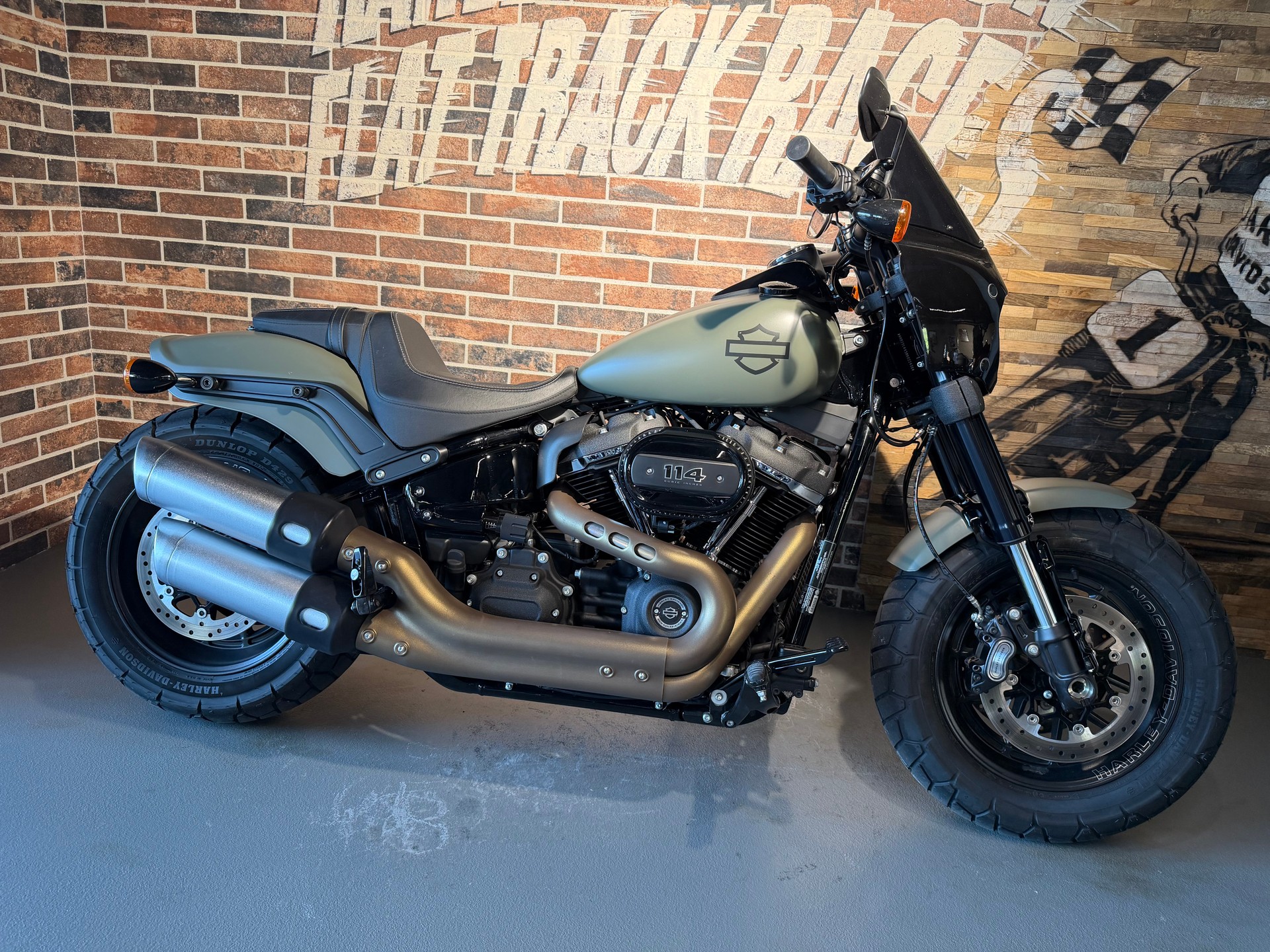 HARLEY-DAVIDSON FXFBS Fat Bob 114-image-9