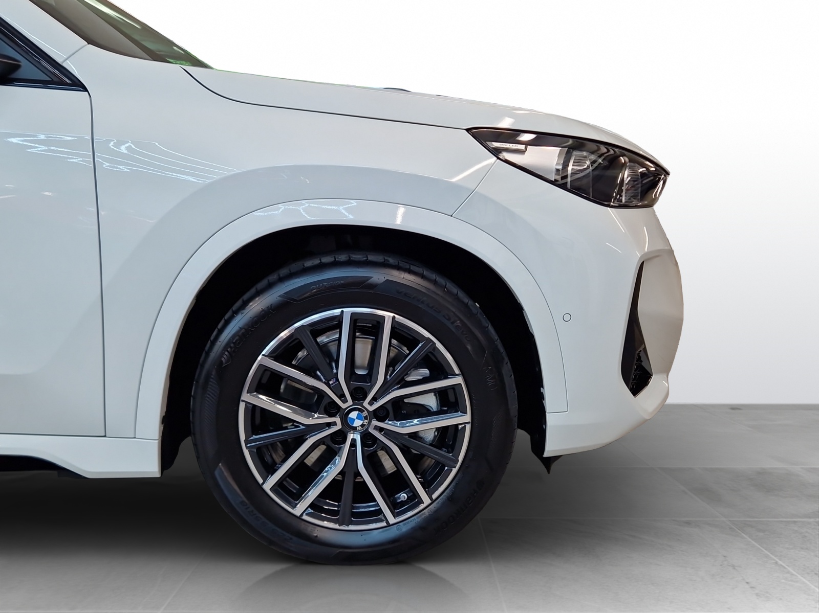 BMW X1 xDrive 30e M Sport-image-22