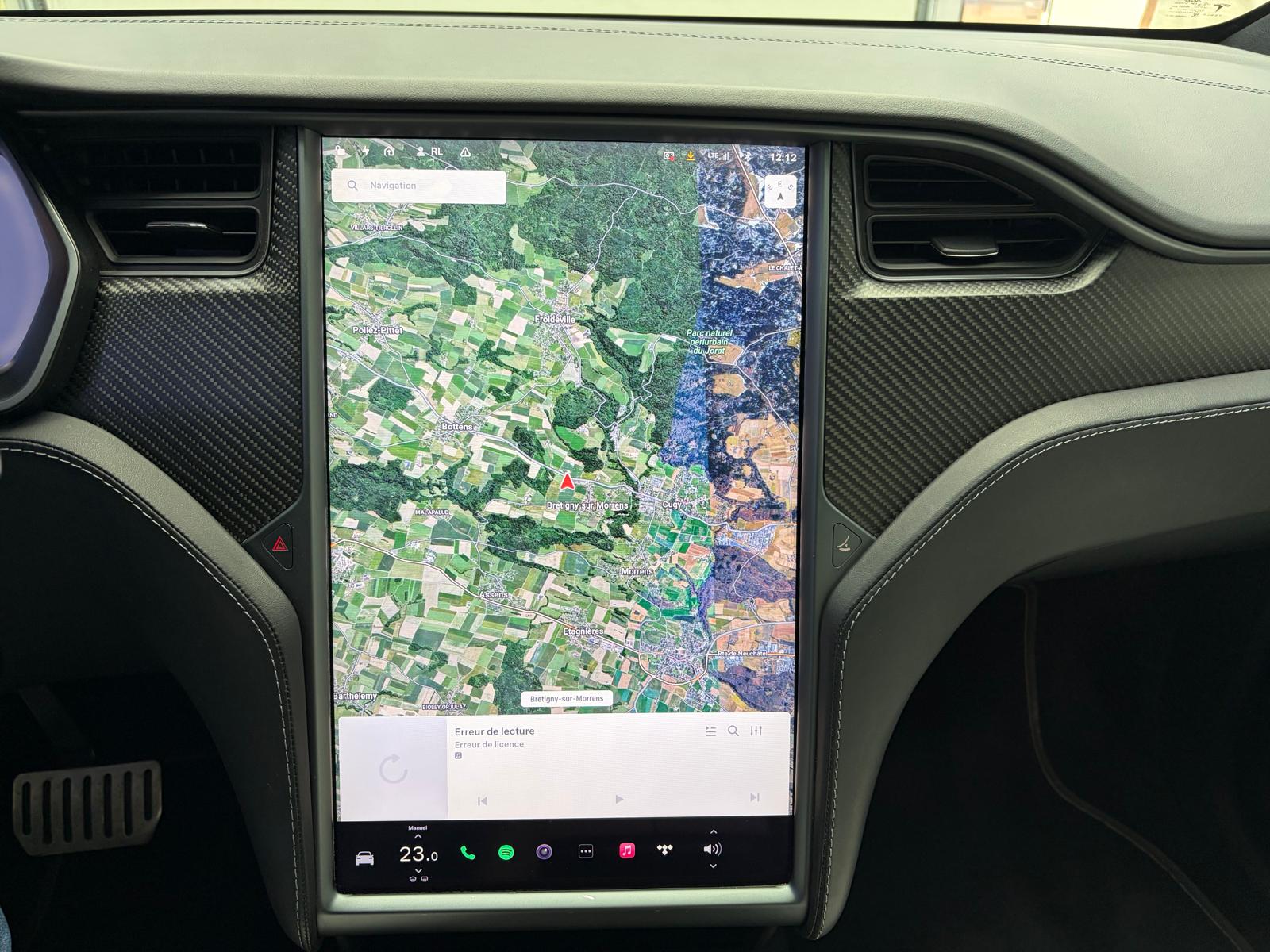 TESLA Model X 100 D Performance-image-22