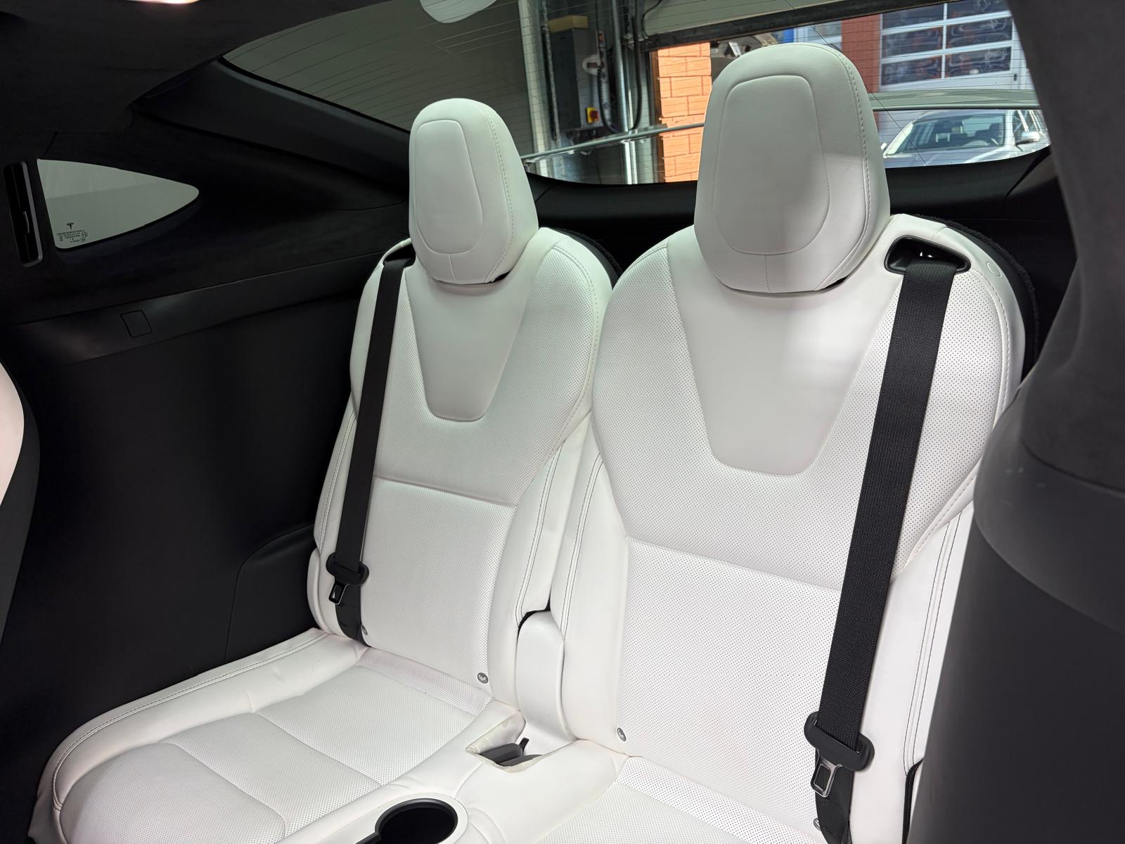 TESLA Model X 100 D Performance-image-14
