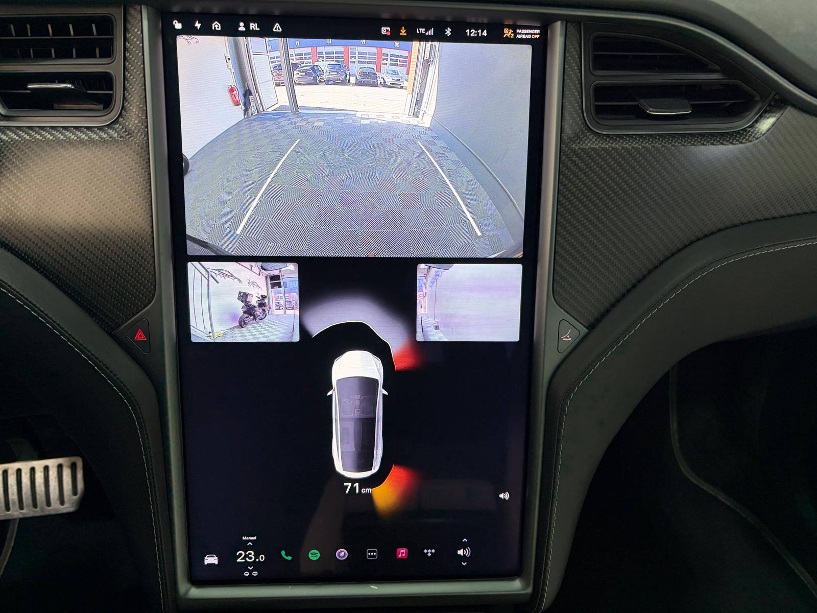 TESLA Model X 100 D Performance-image-21