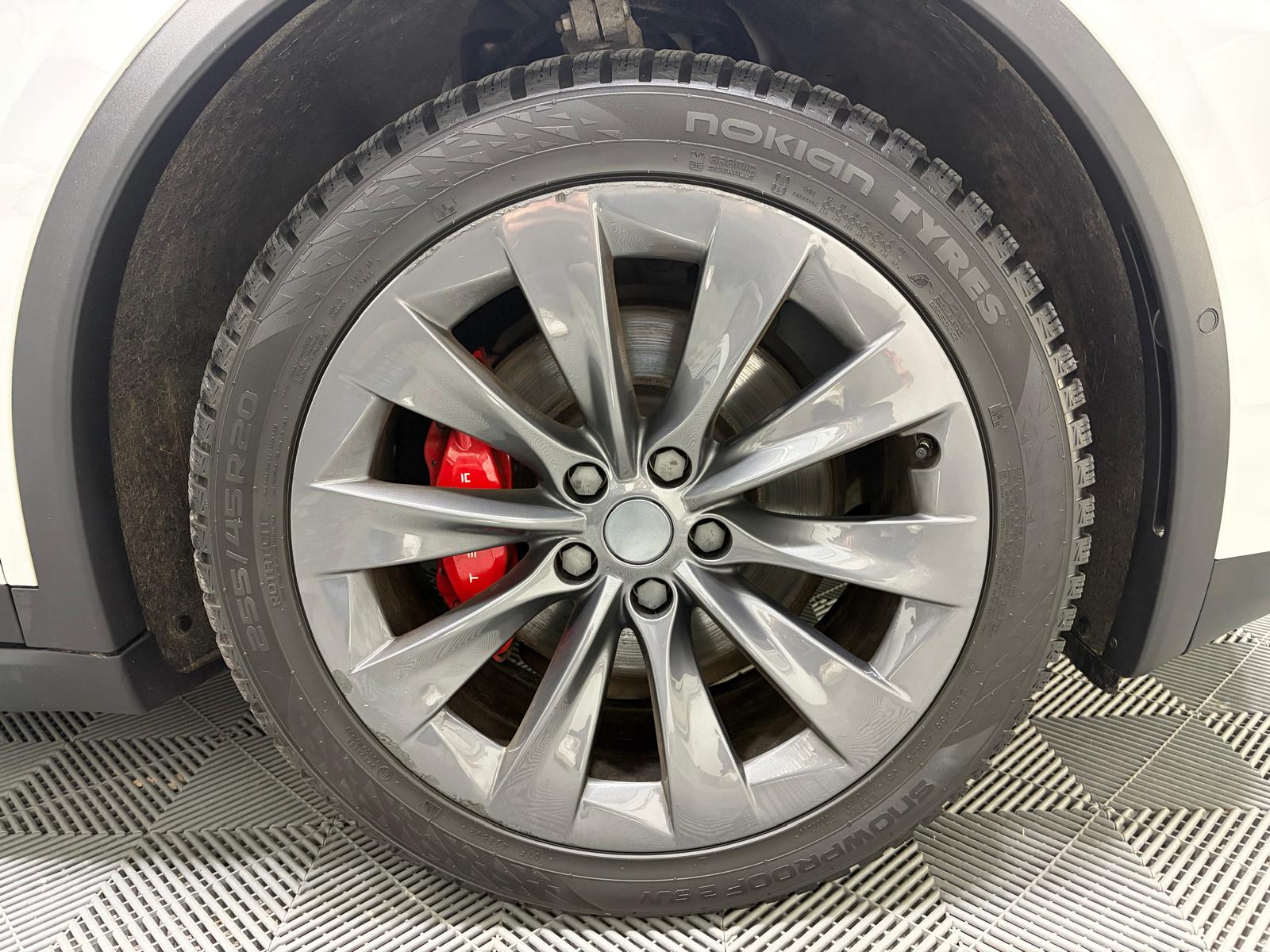 TESLA Model X 100 D Performance-image-26
