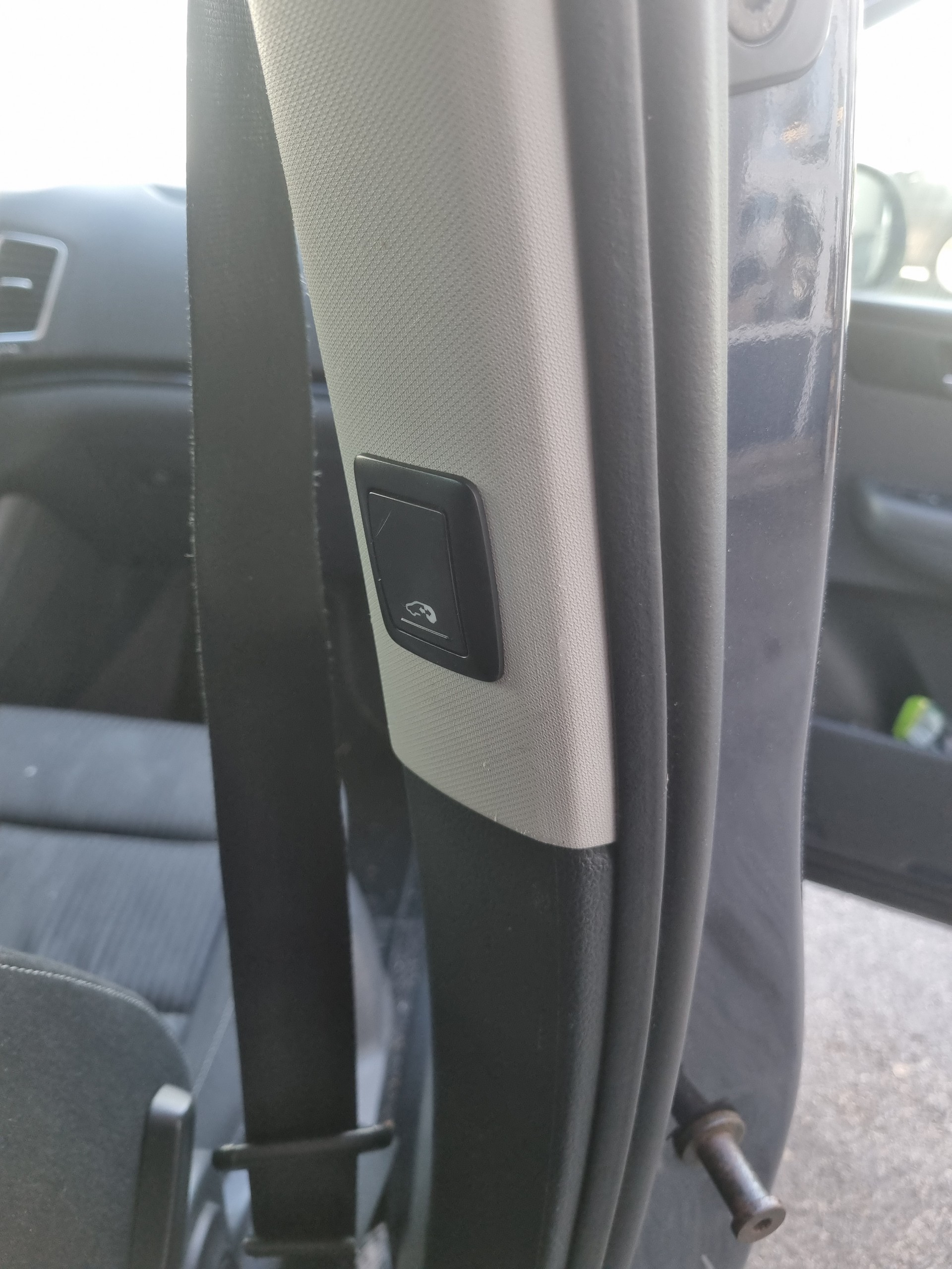 SEAT ALHAMBRA-image-2