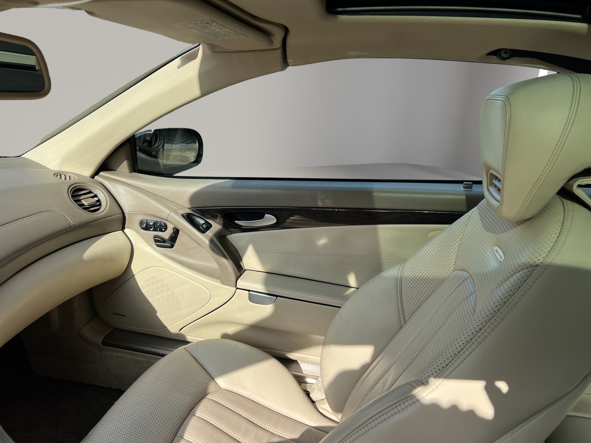 MERCEDES-BENZ SL 63 AMG Speedshift MCT LEASING à partir de CHF 470.-/mois-image-11
