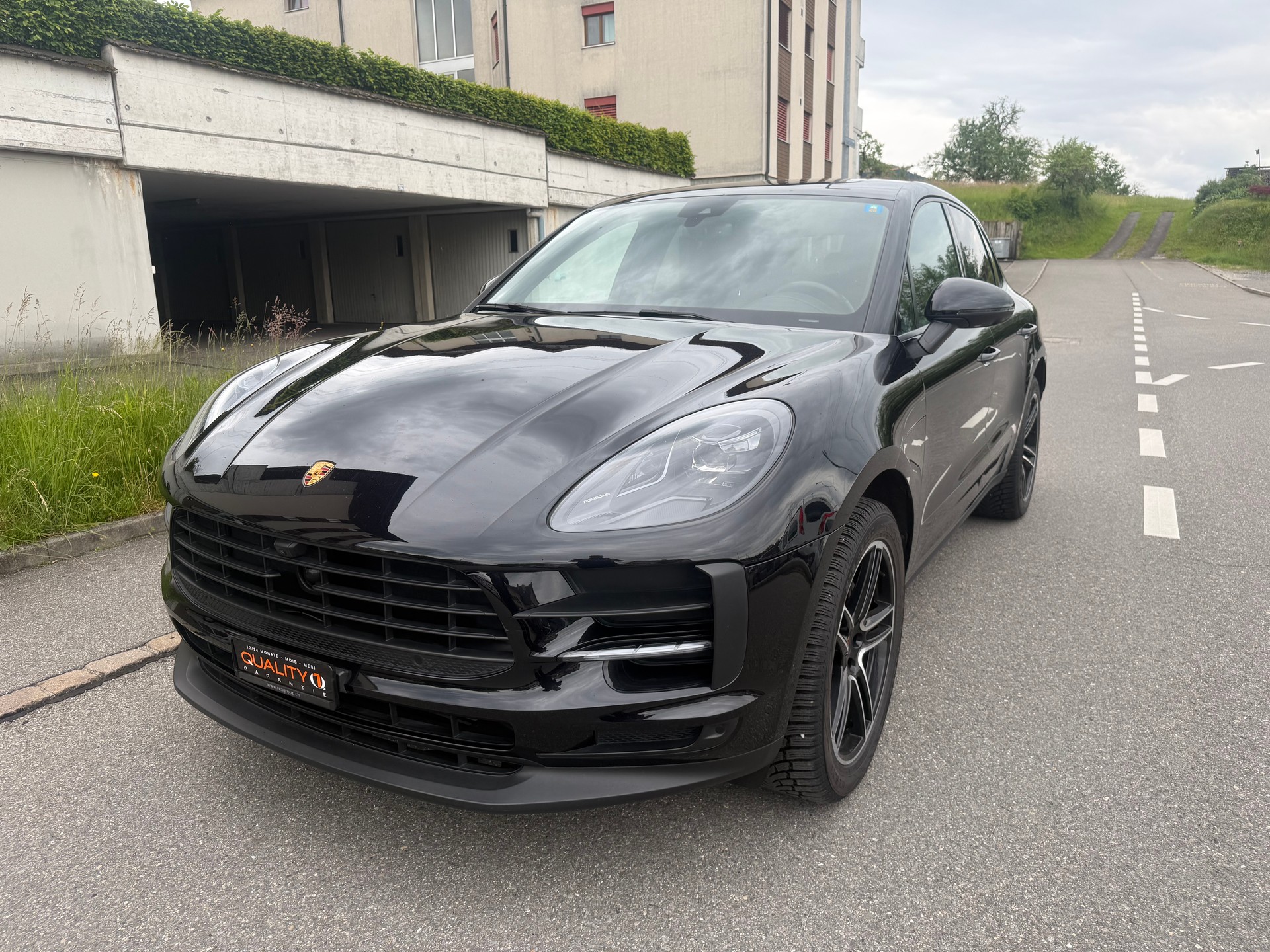 PORSCHE Macan PDK-image-1