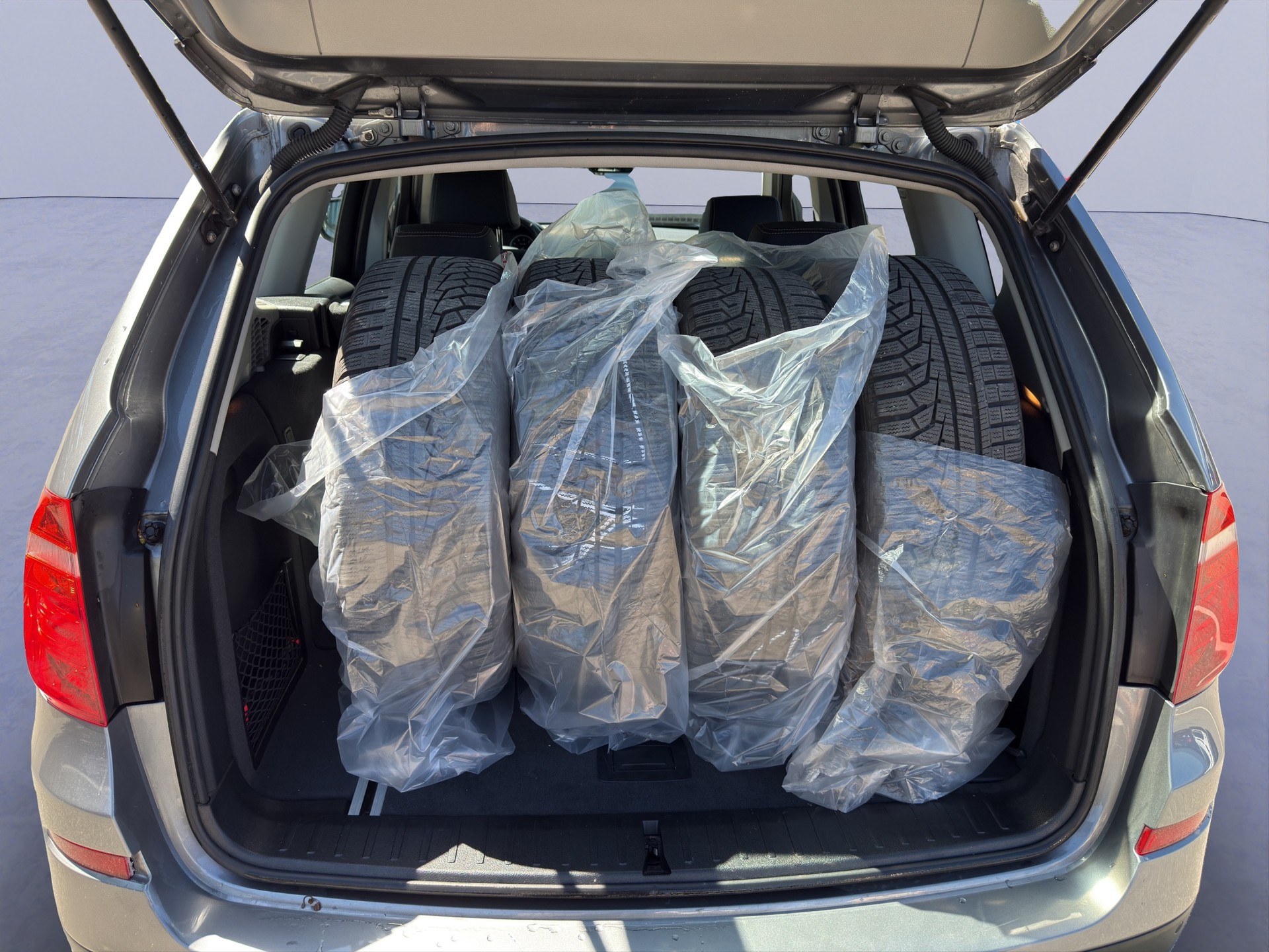 BMW X3 xDrive 20i Steptronic-image-10