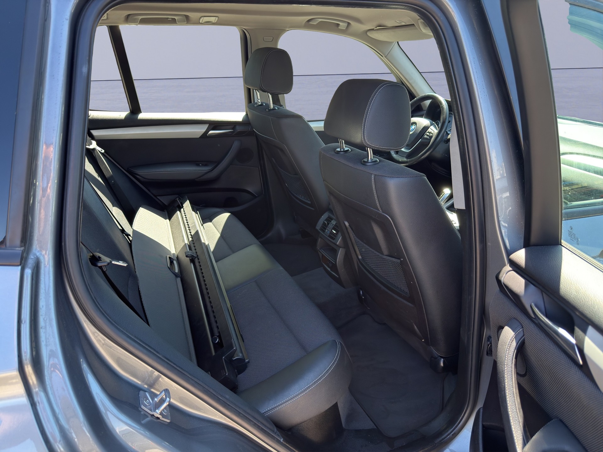 BMW X3 xDrive 20i Steptronic-image-11