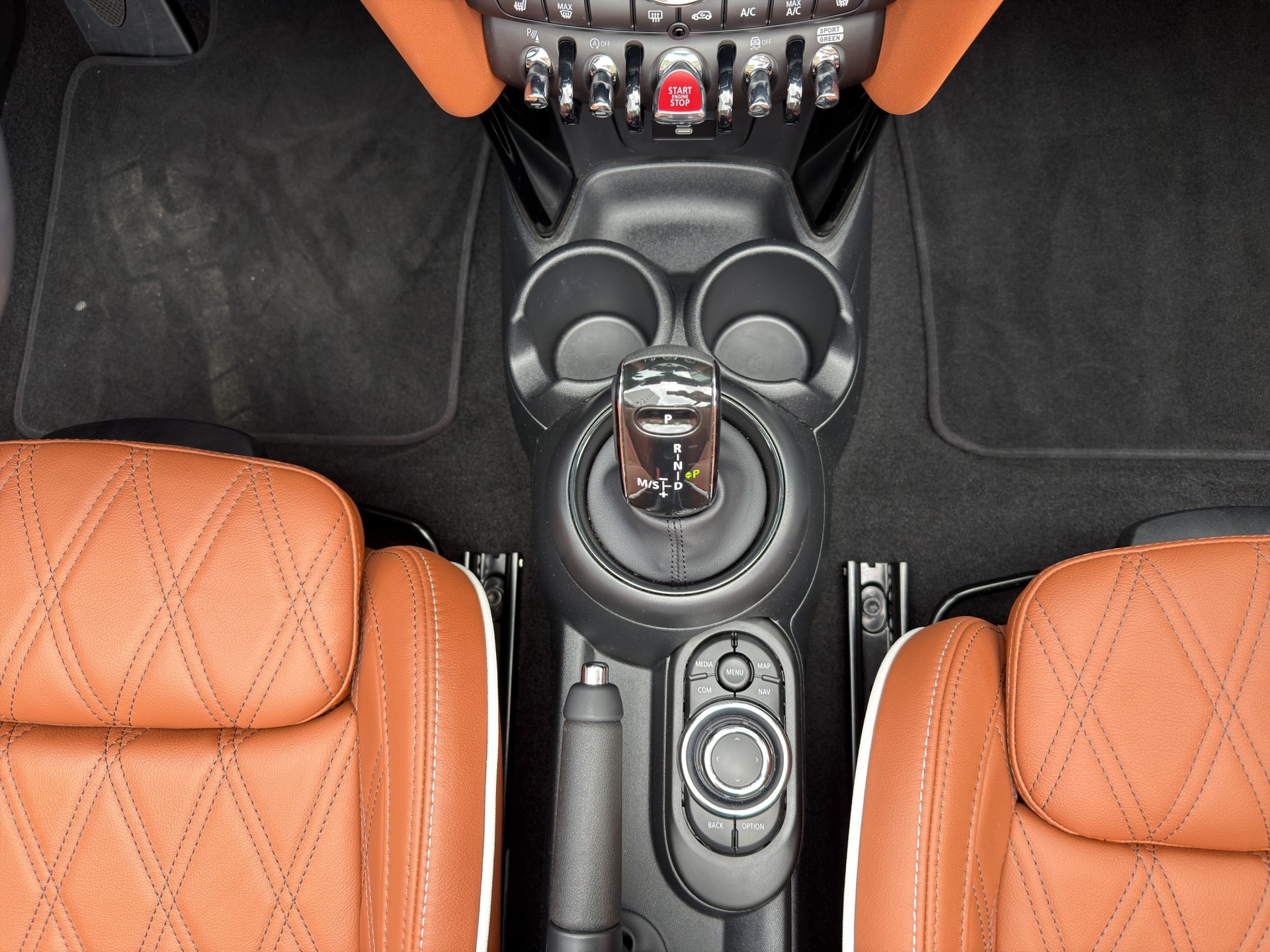 MINI Cooper S Cabriolet DKG-image-14