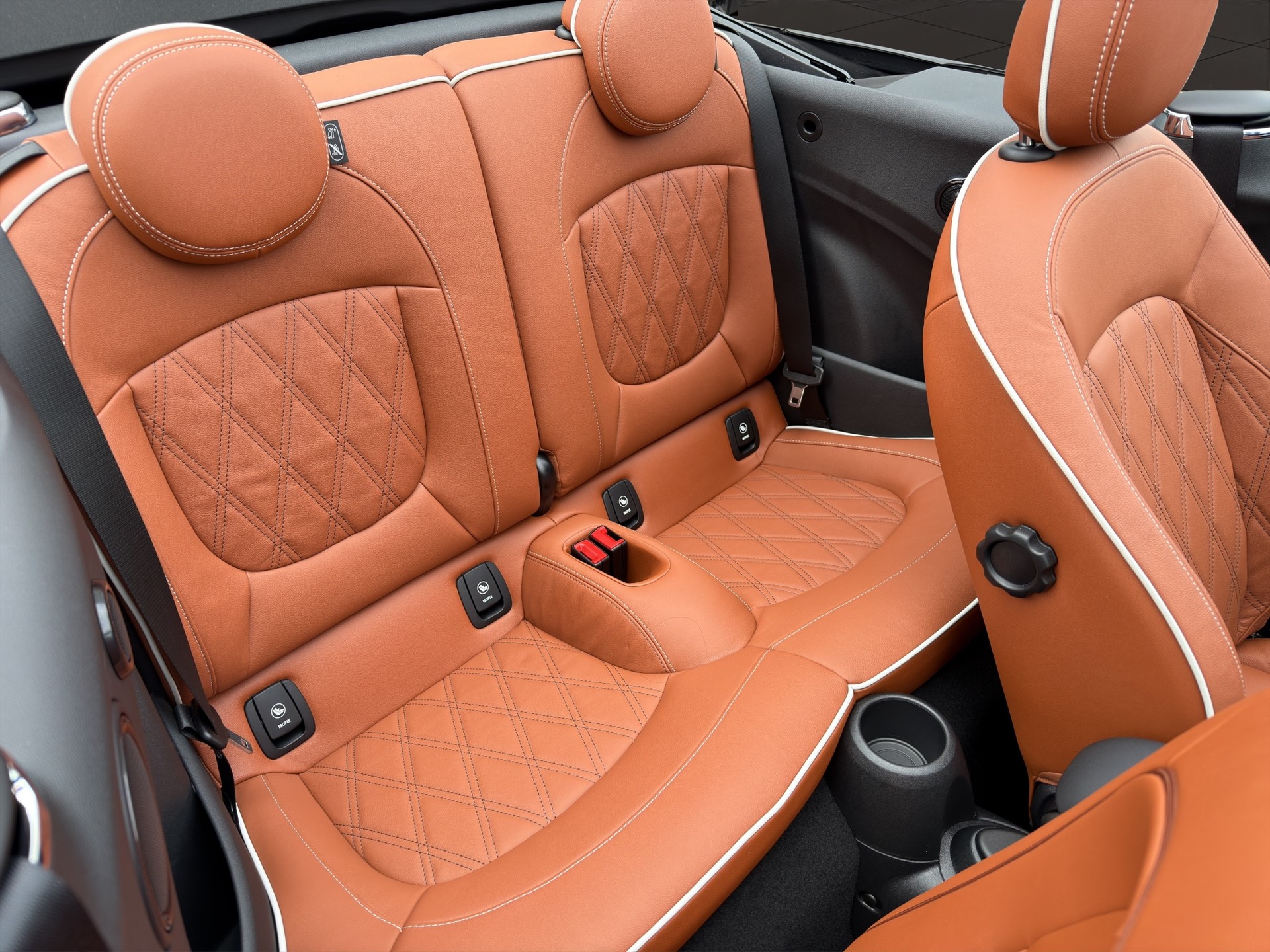 MINI Cooper S Cabriolet DKG-image-16
