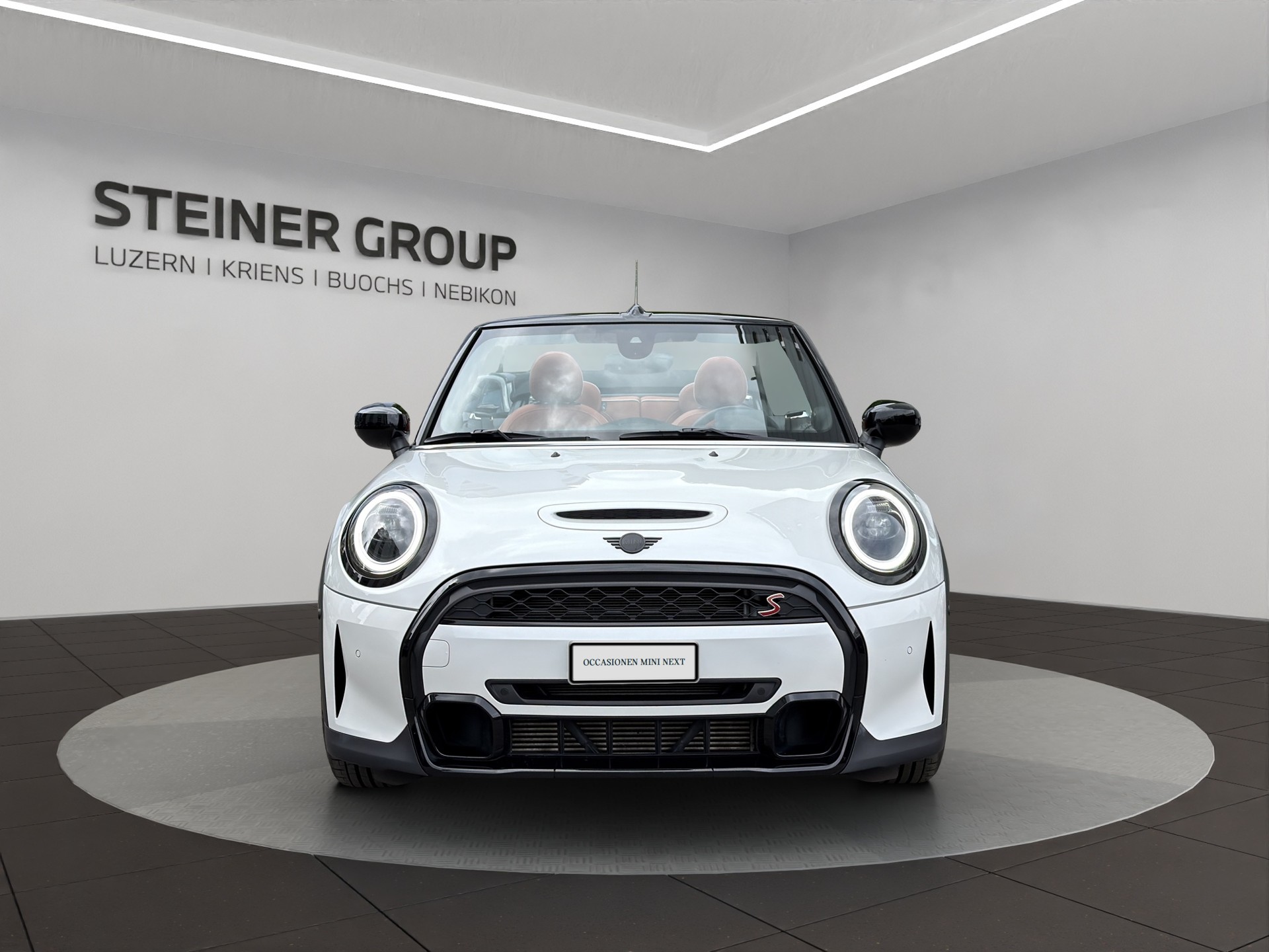 MINI Cooper S Cabriolet DKG-showroom-element-1