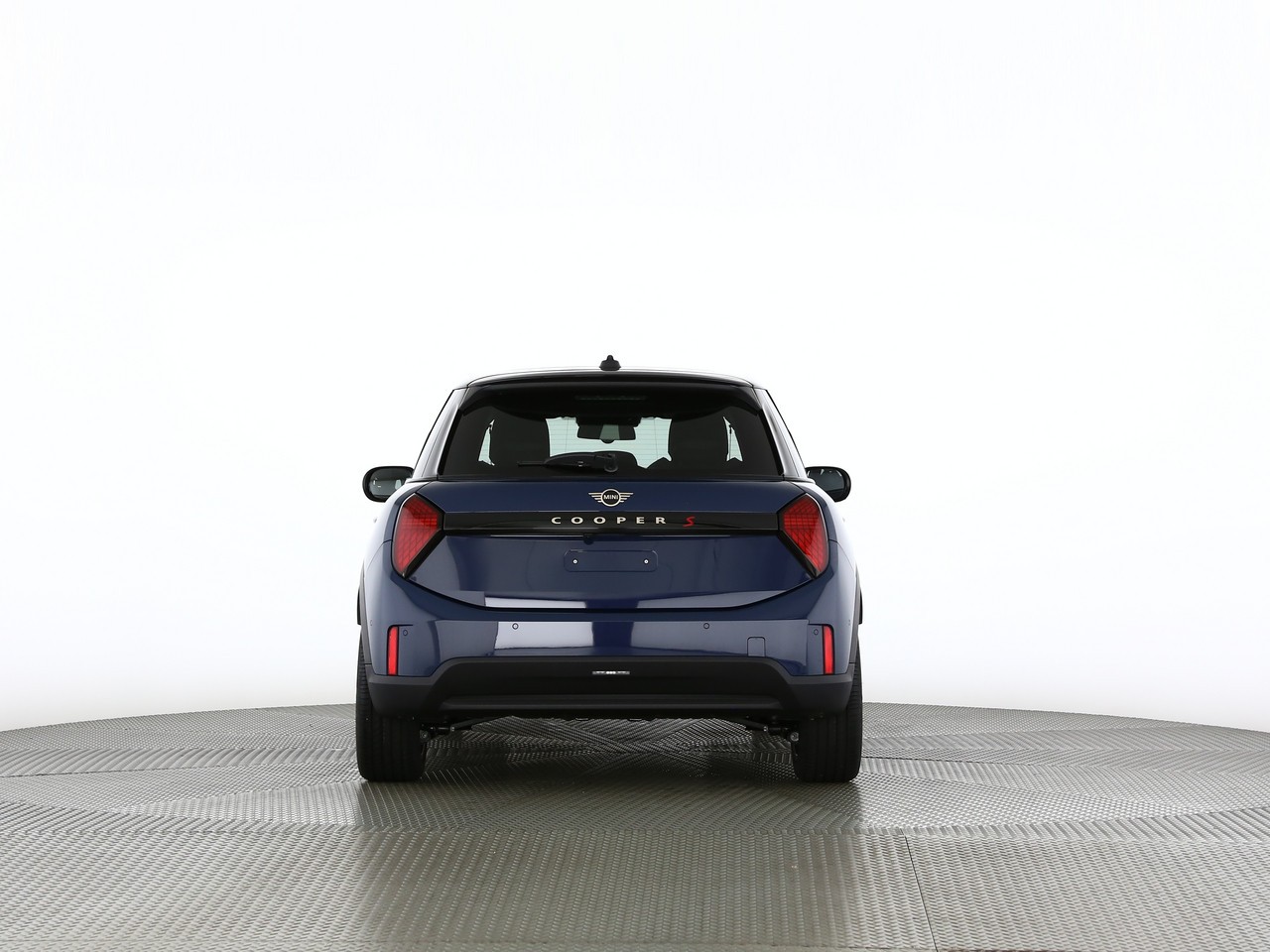 MINI Cooper S DKG-showroom-element-3