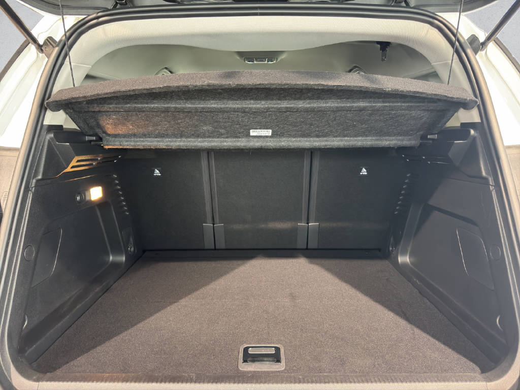 CITROEN C5 Aircross 1.6 Plug-in Hybrid Swiss Edition-image-7
