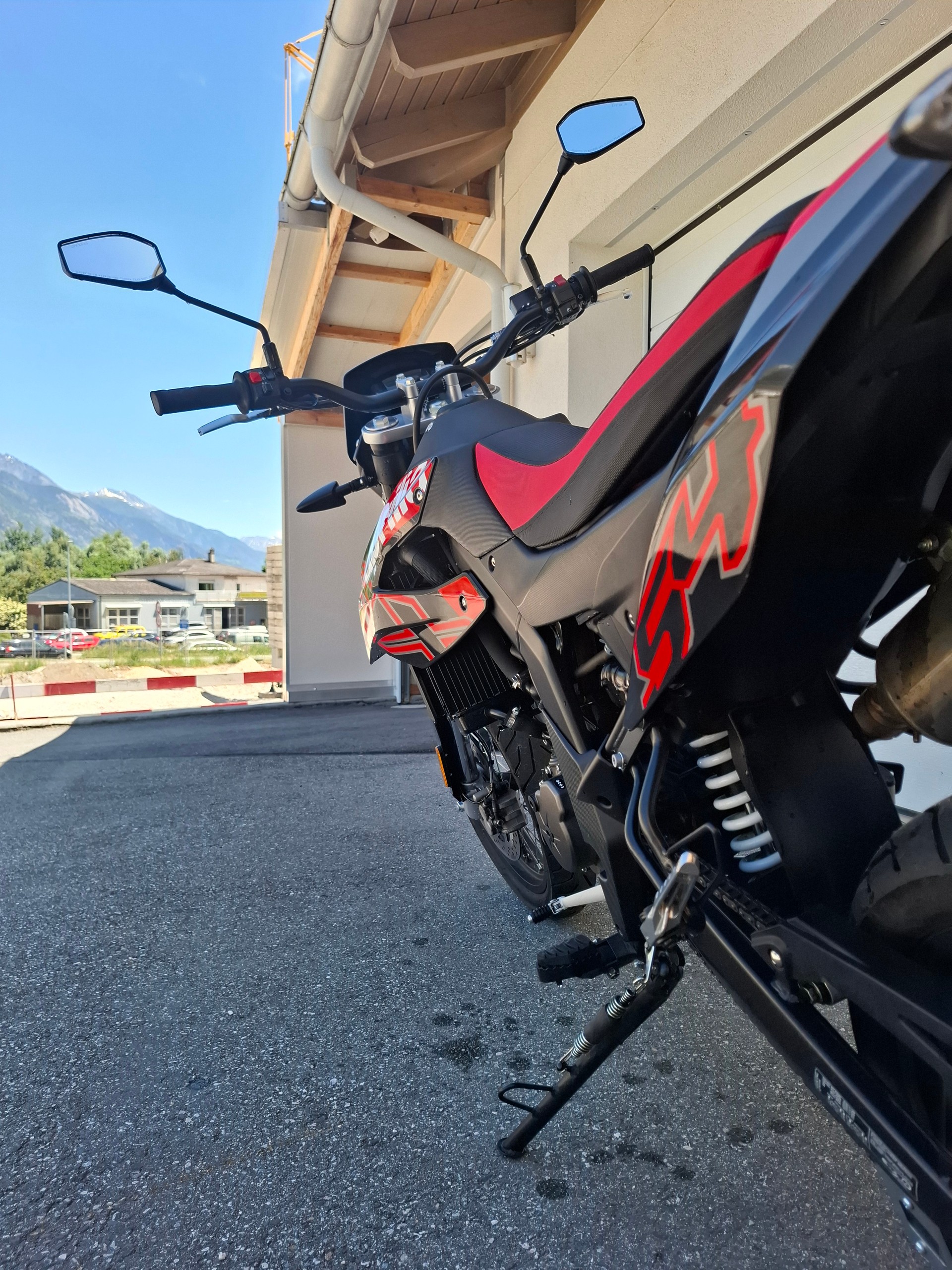 APRILIA SX 125-image-3