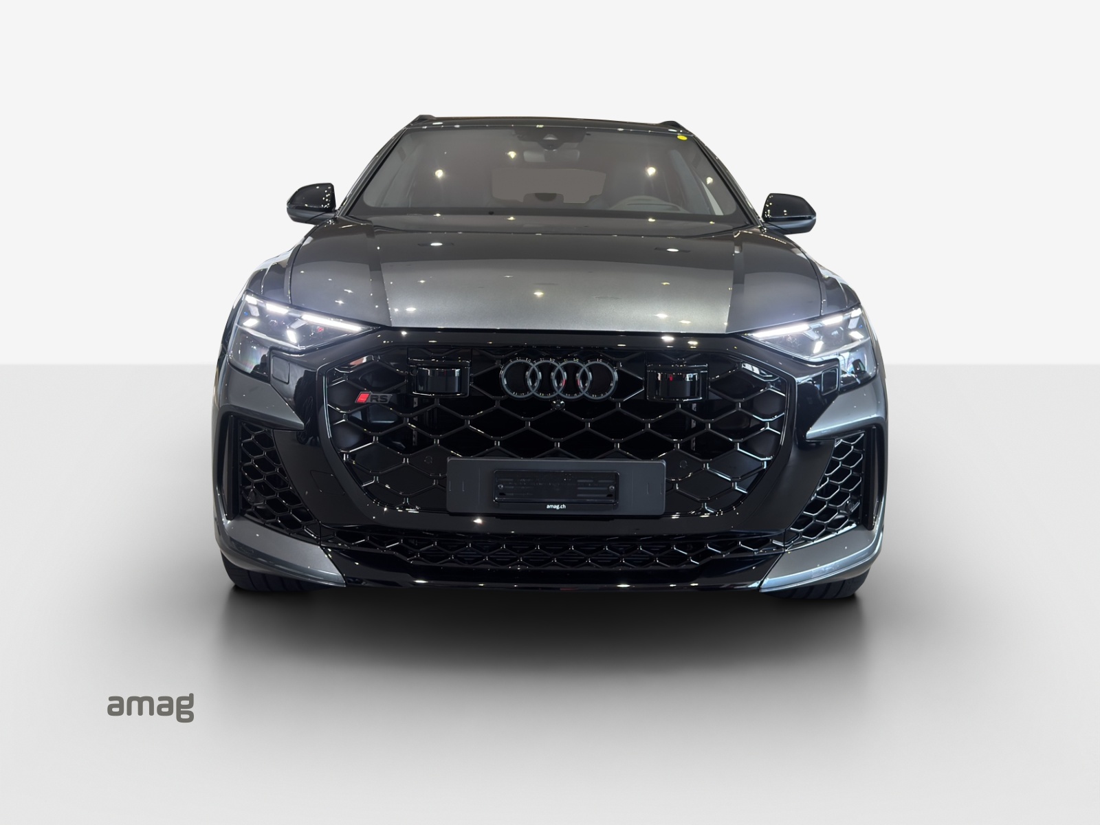 AUDI RSQ8 performance quattro-image-6
