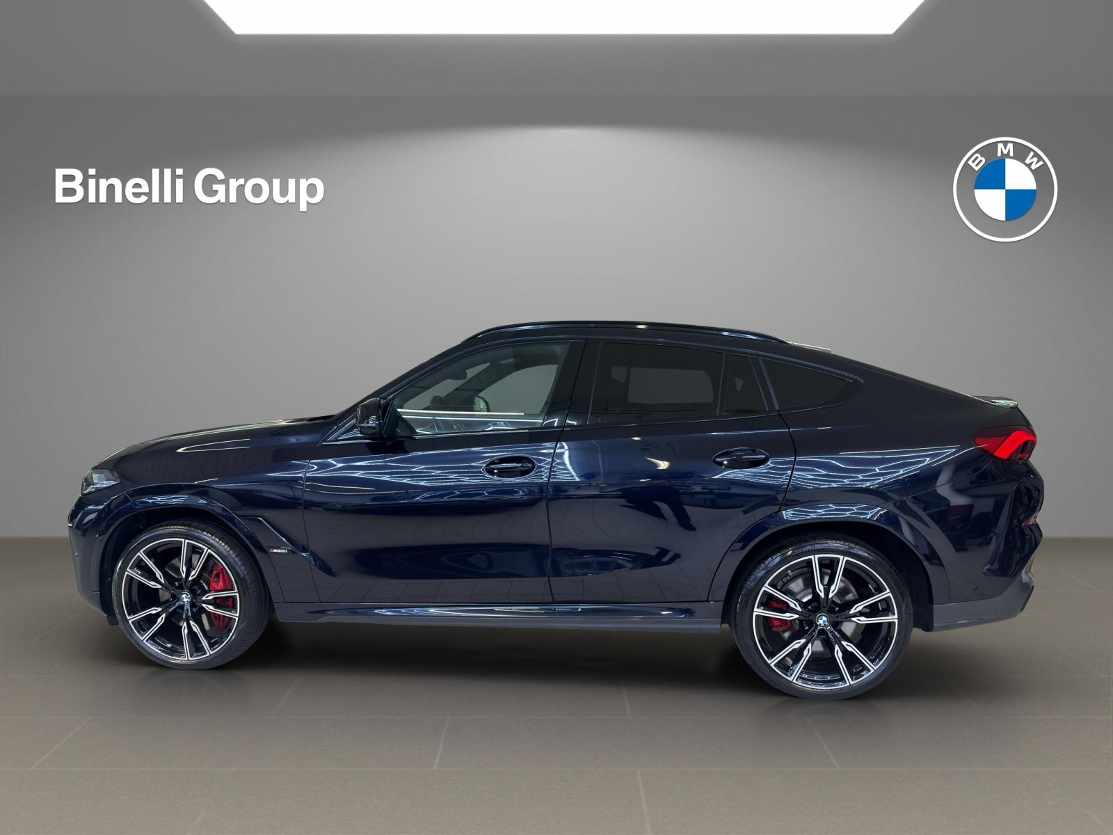 BMW X6 M60i-showroom-element-1