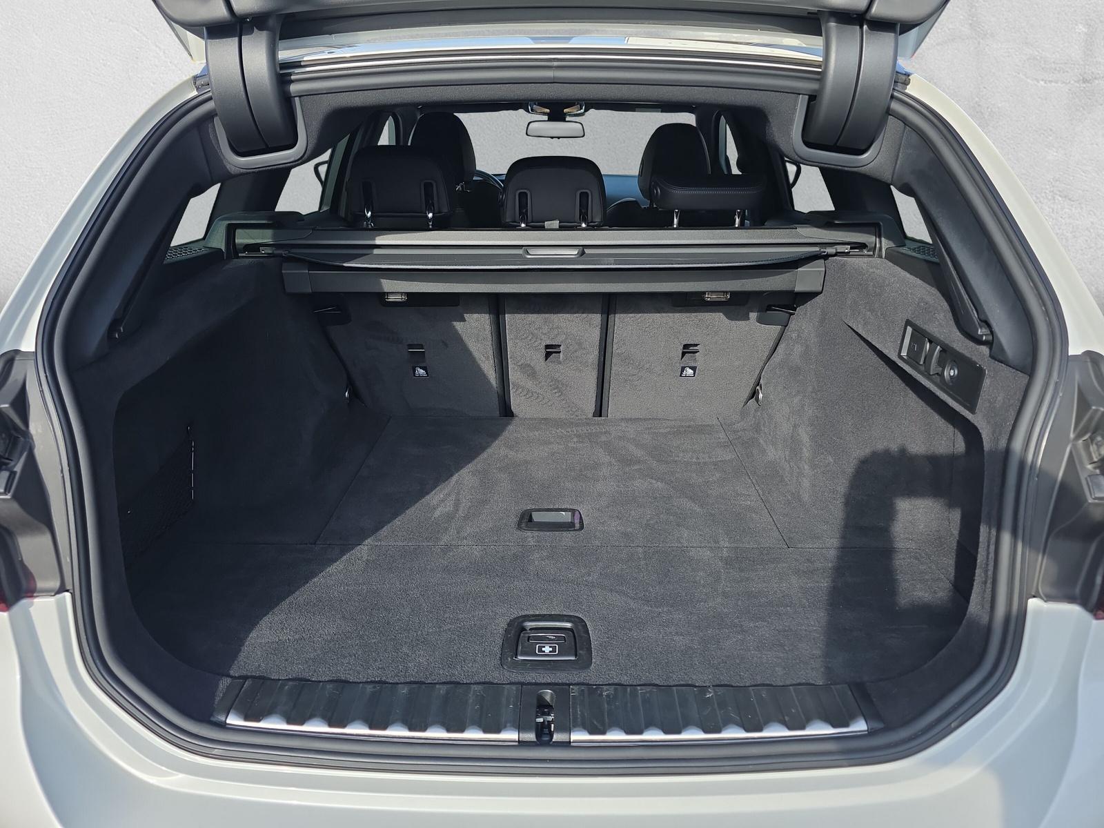 BMW 320d Touring xDrive G21 (CH) AHK ** Action de Leasing à 1.9% **-image-9
