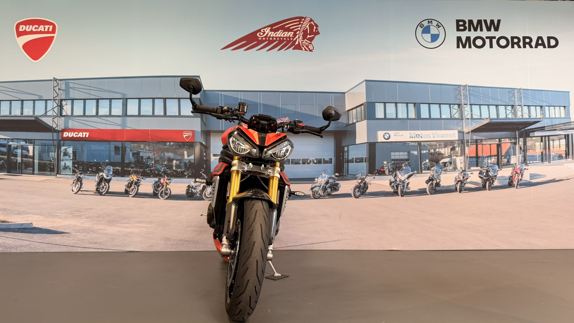 TRIUMPH Speed Triple 1200 RS-image-1