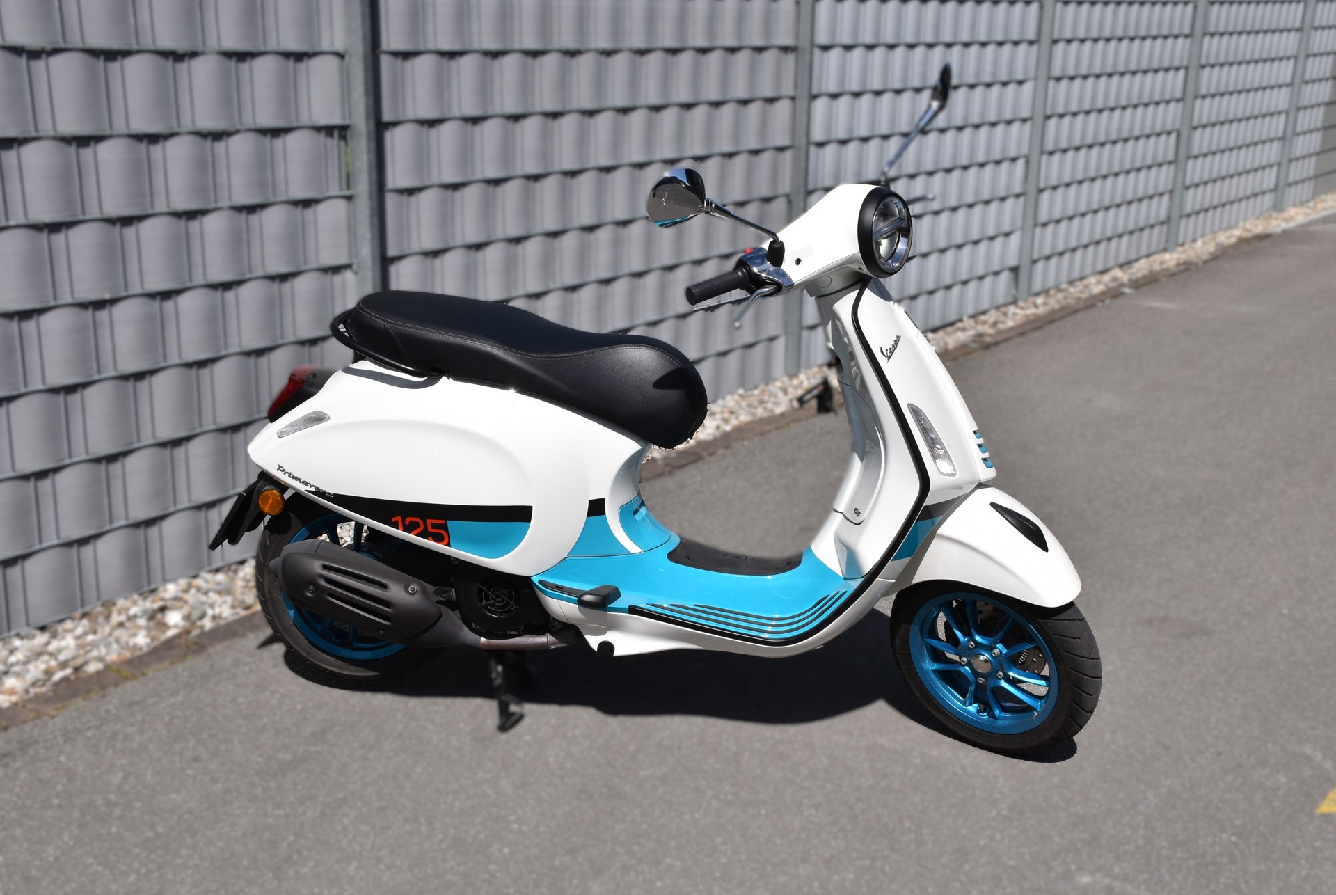 PIAGGIO Vespa 125 Primavera-image-0