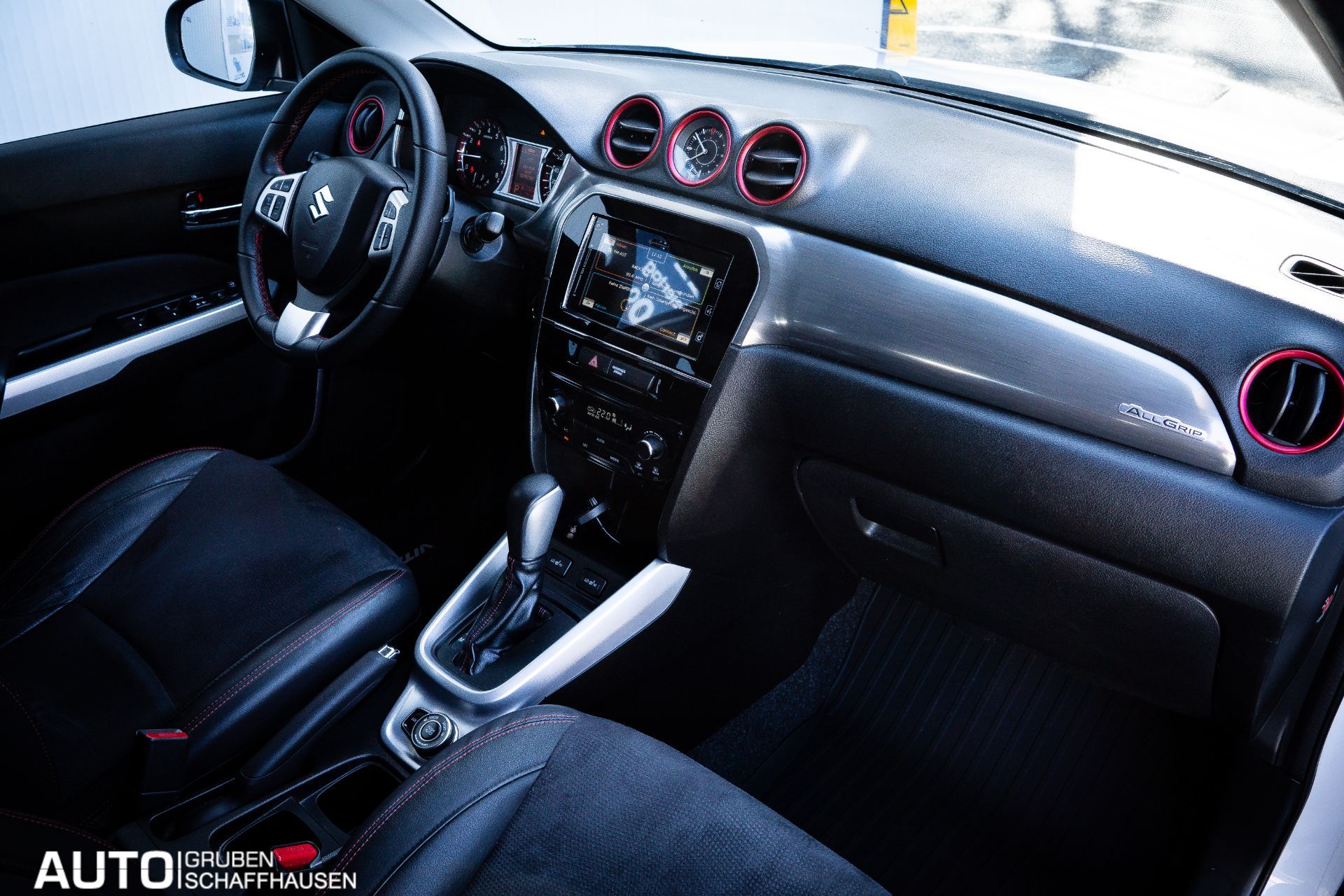 SUZUKI Vitara 1.4 Boosterjet Piz Sulai Top Automatic-image-15