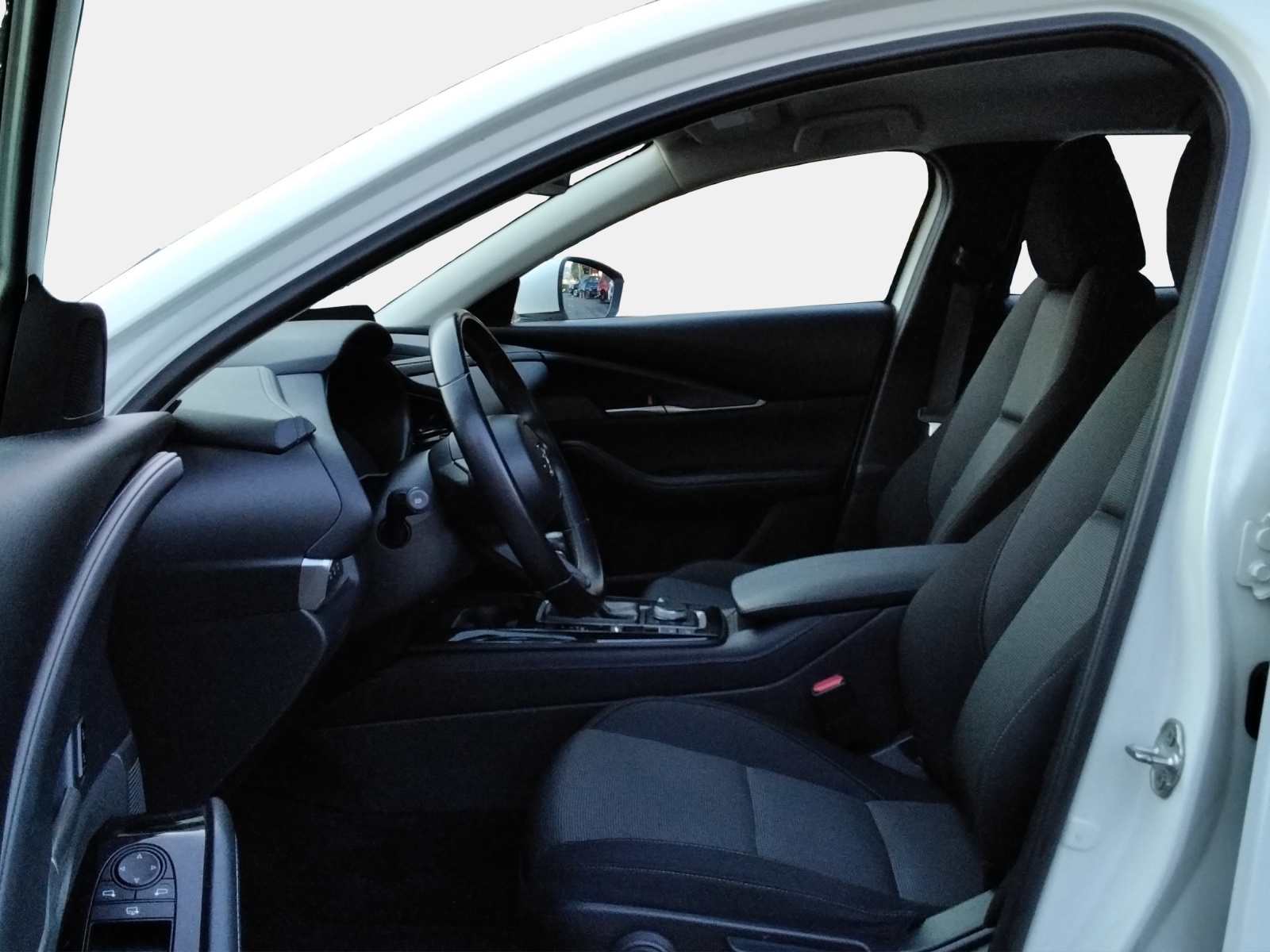 MAZDA CX-30 2.0 150 Ambition-image-9