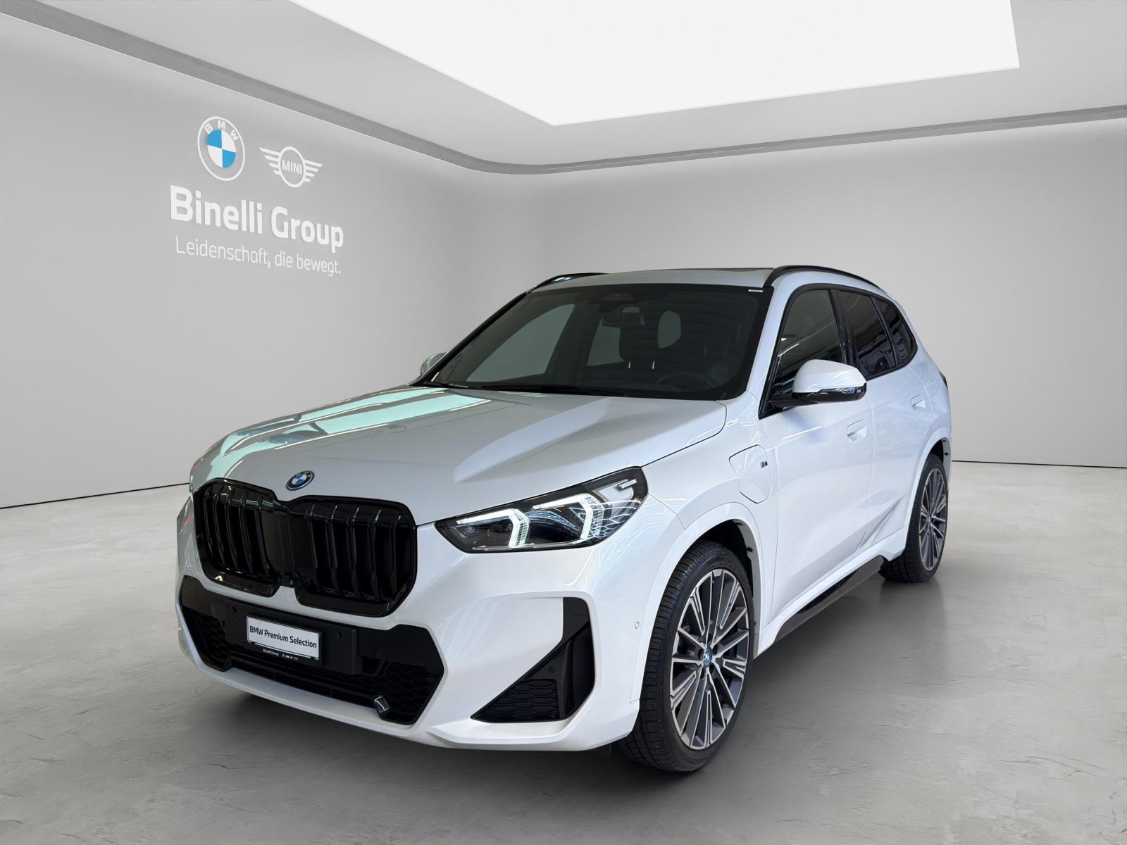 BMW X1 30e xDrive paddles-showroom-element-2