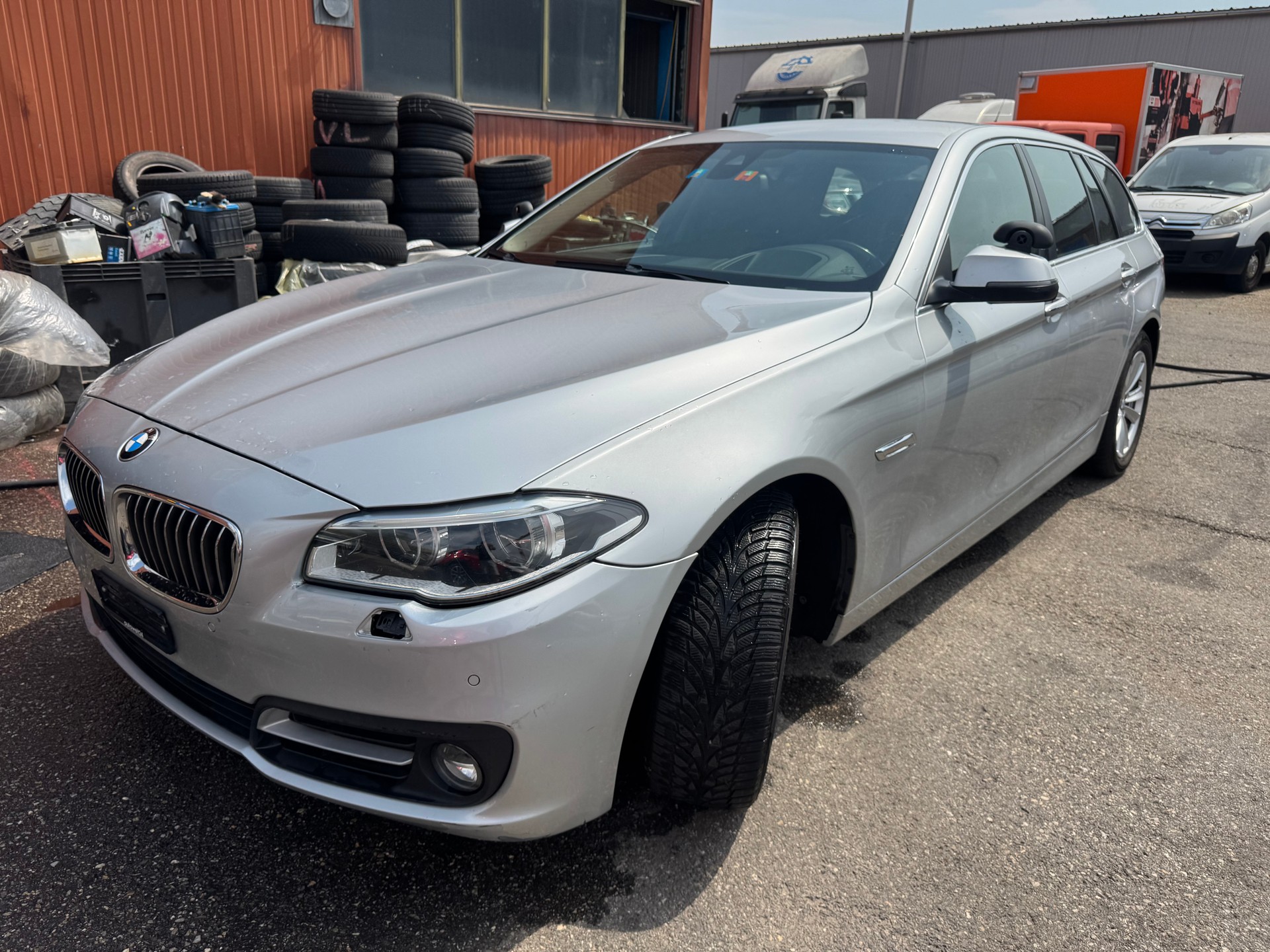 BMW 525d Touring xDrive Steptronic