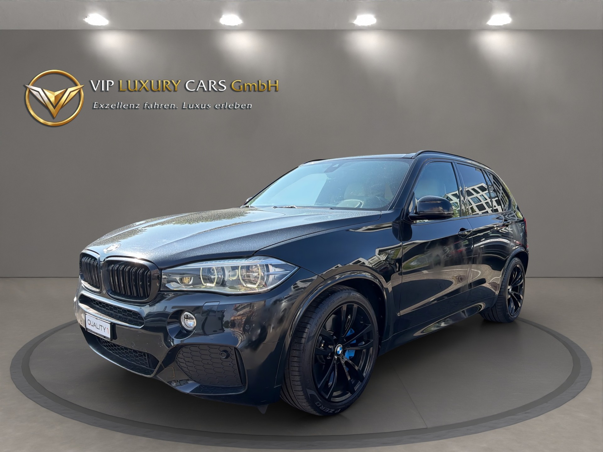BMW X5 xDrive 50i Steptronic M-Sport Paket-showroom-element-1