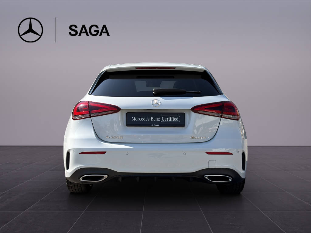 MERCEDES-BENZ A 250 4MATIC Kompaktlimousine-image-4