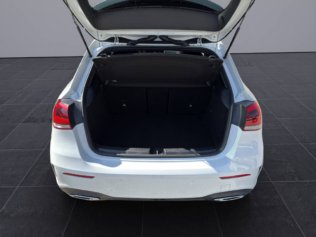 MERCEDES-BENZ A 250 4MATIC Kompaktlimousine-image-15