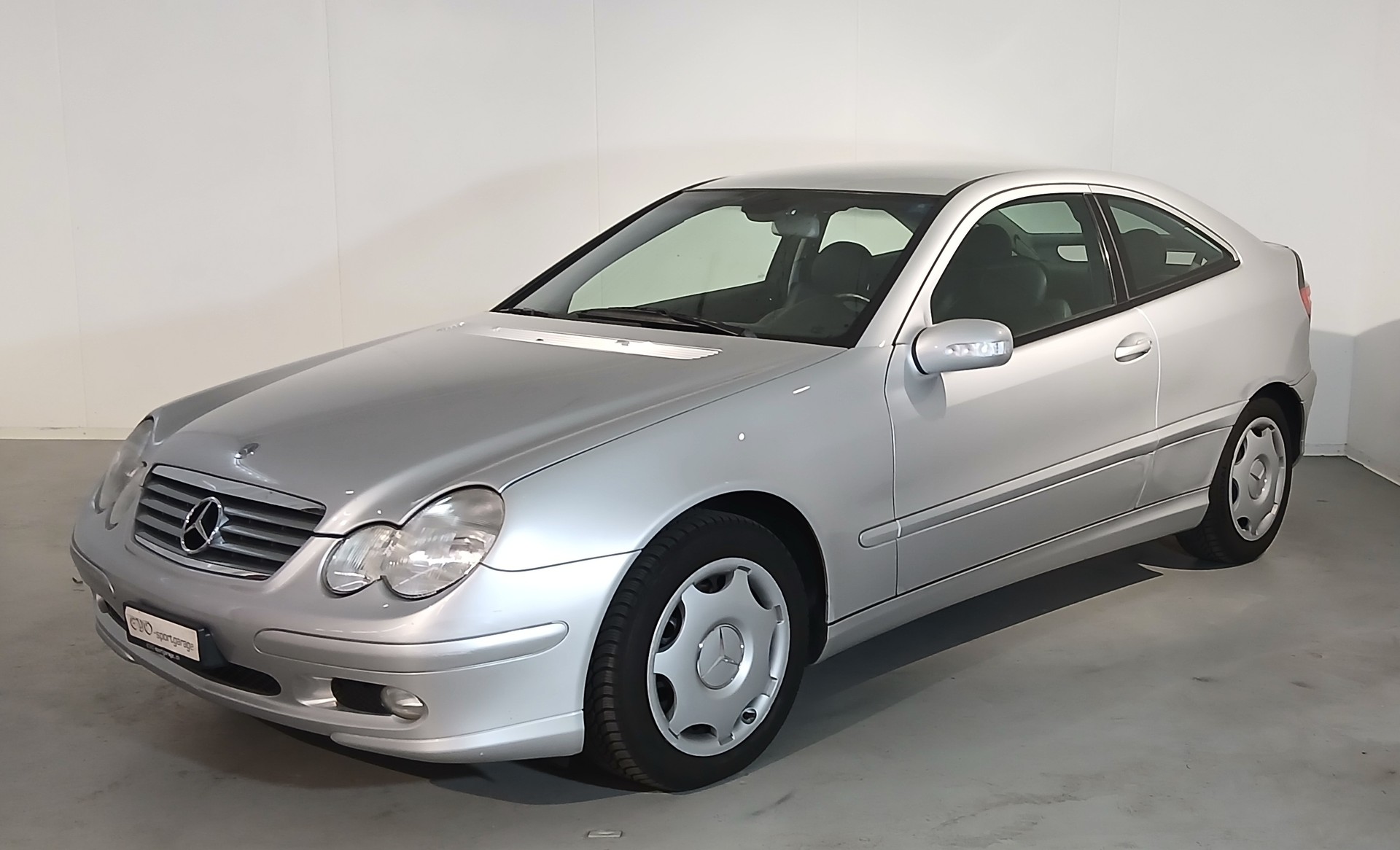 MERCEDES-BENZ C 230 Kompressor-showroom-element-2
