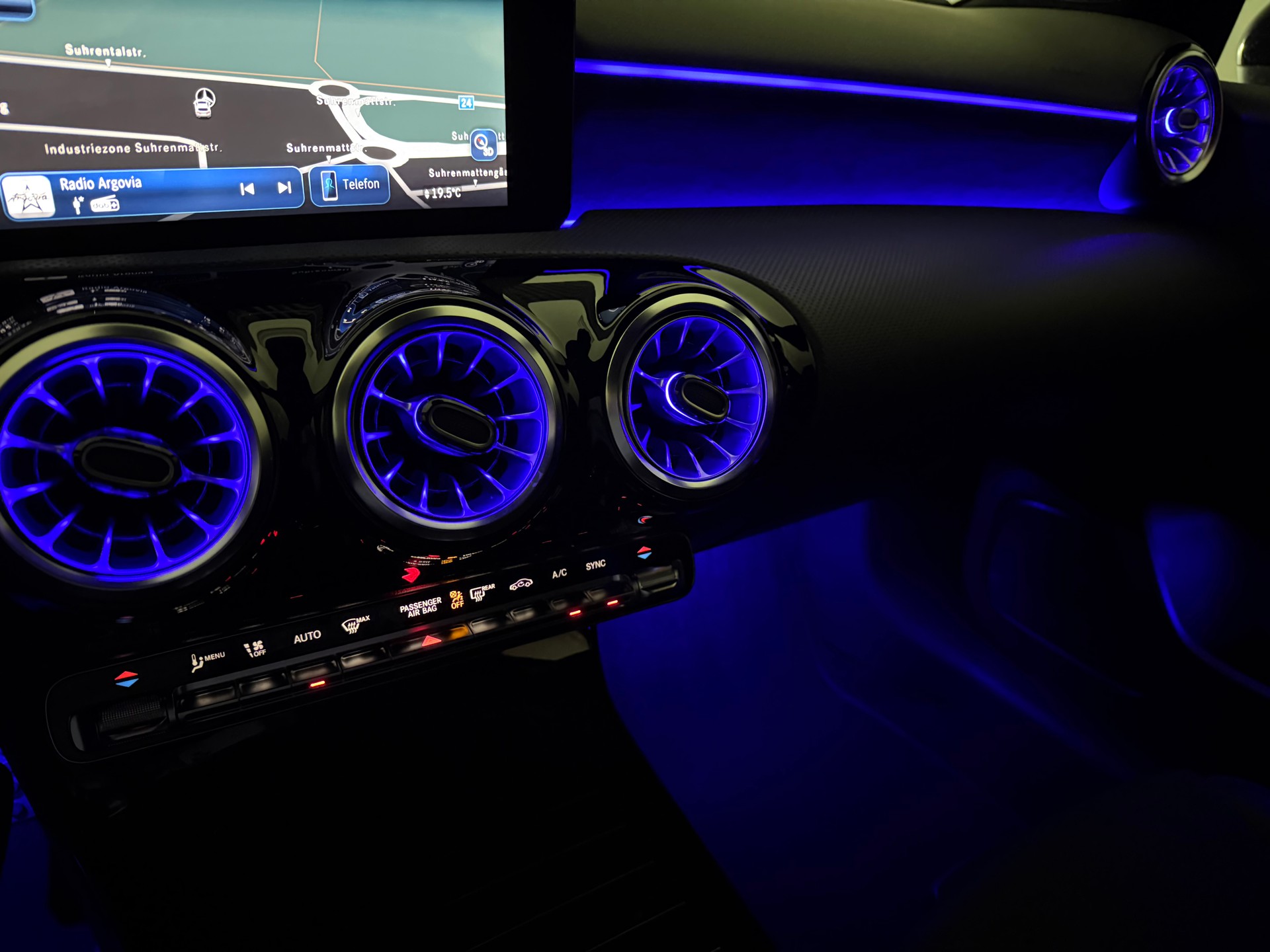MERCEDES-BENZ A AMG 35 4Matic 8G-DCT-image-18