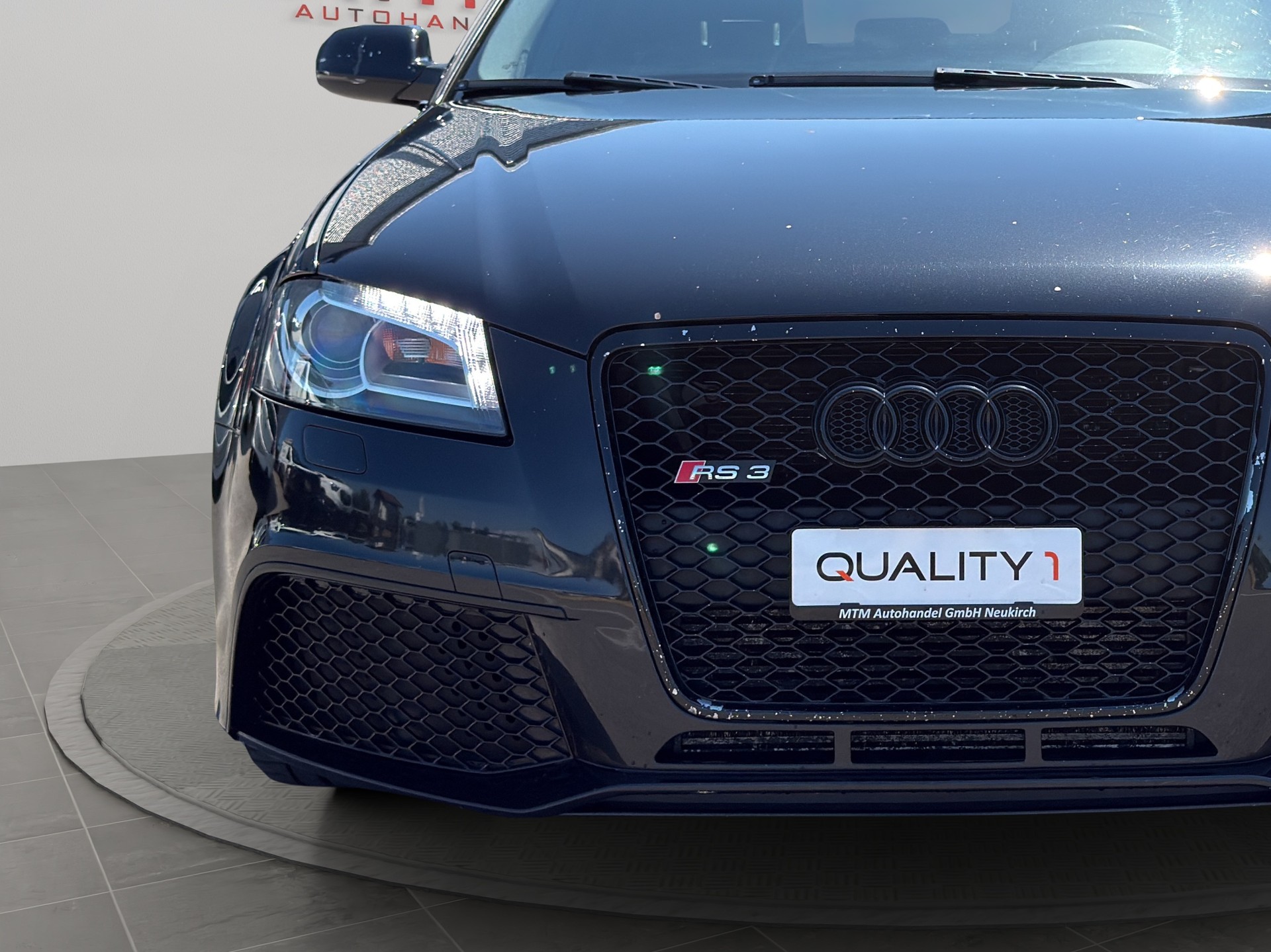 AUDI RS3 Sportback 2.5 TFSI quattro S-tronic-showroom-element-3