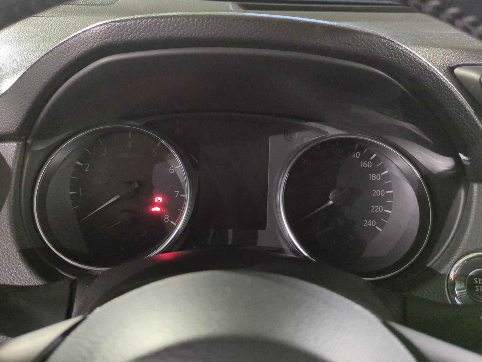 NISSAN Qashqai 1.6 DIG-T tekna +-image-10