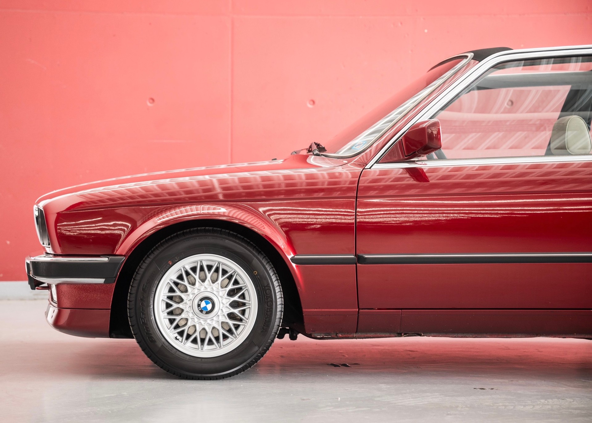 BMW 323i E30 Baur TC (2nd hand Swiss car, 100% original, fully documented, never restored)-image-7