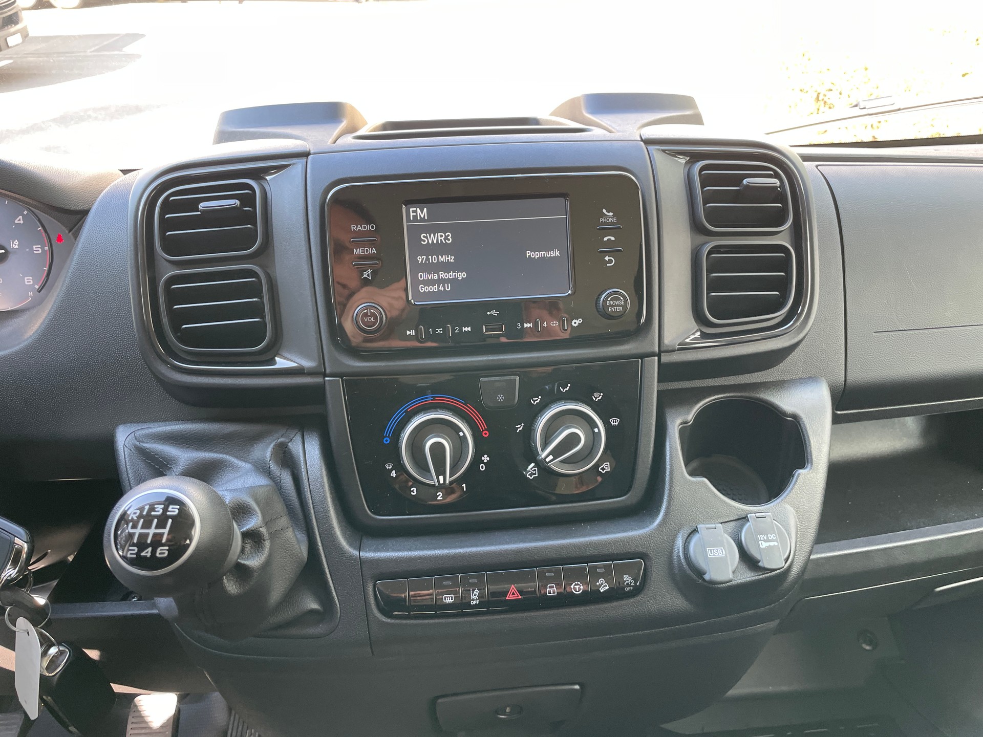 TOYOTA Proace MAX 2.2D DoKa 3,5t L3-image-15