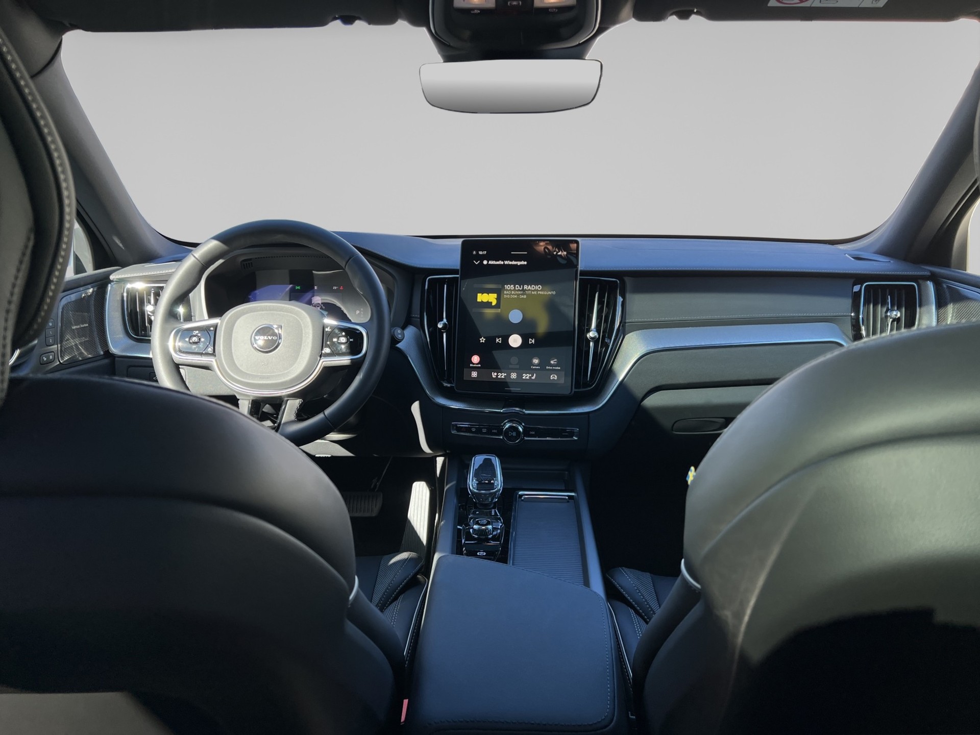 VOLVO XC60 2.0 B5 MH Black Edition AWD-image-10