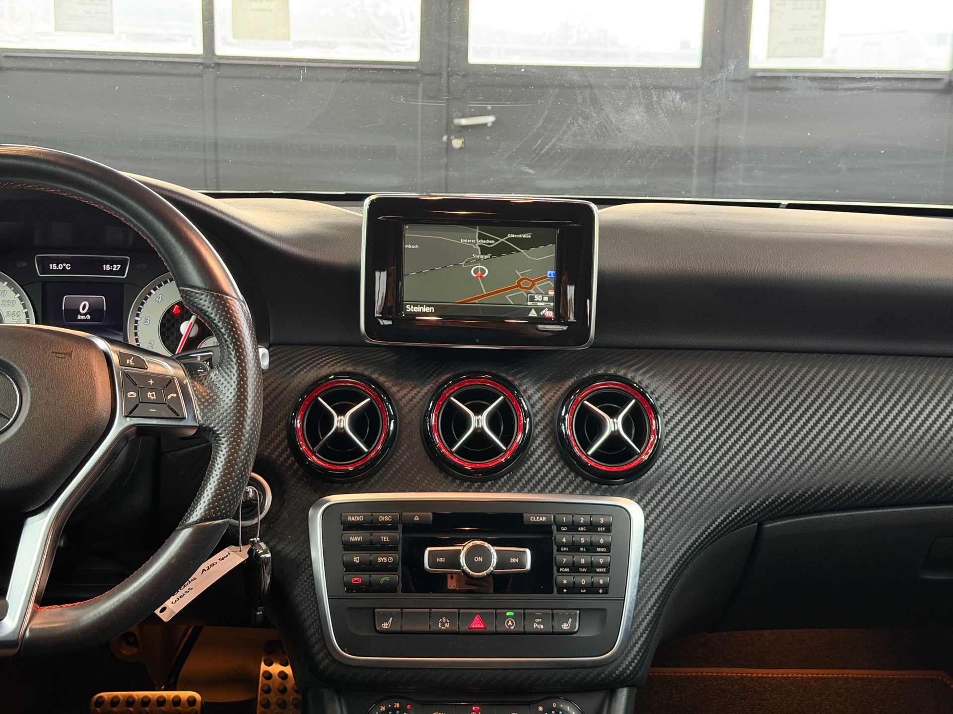 MERCEDES-BENZ A 250 Sport 7G-DCT-image-16