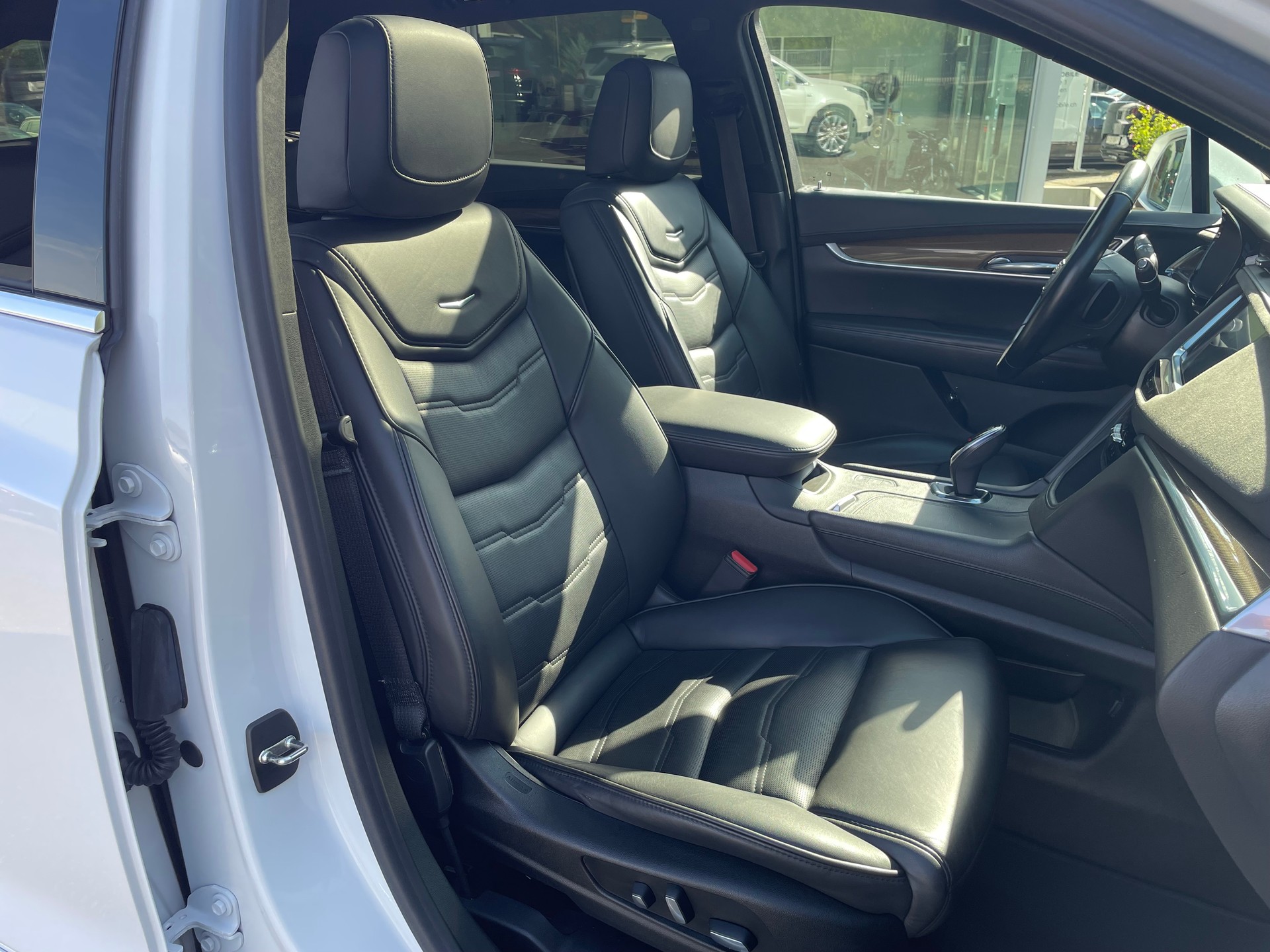 CADILLAC XT5 Crossover 3.6 Platinum Automatic-image-9