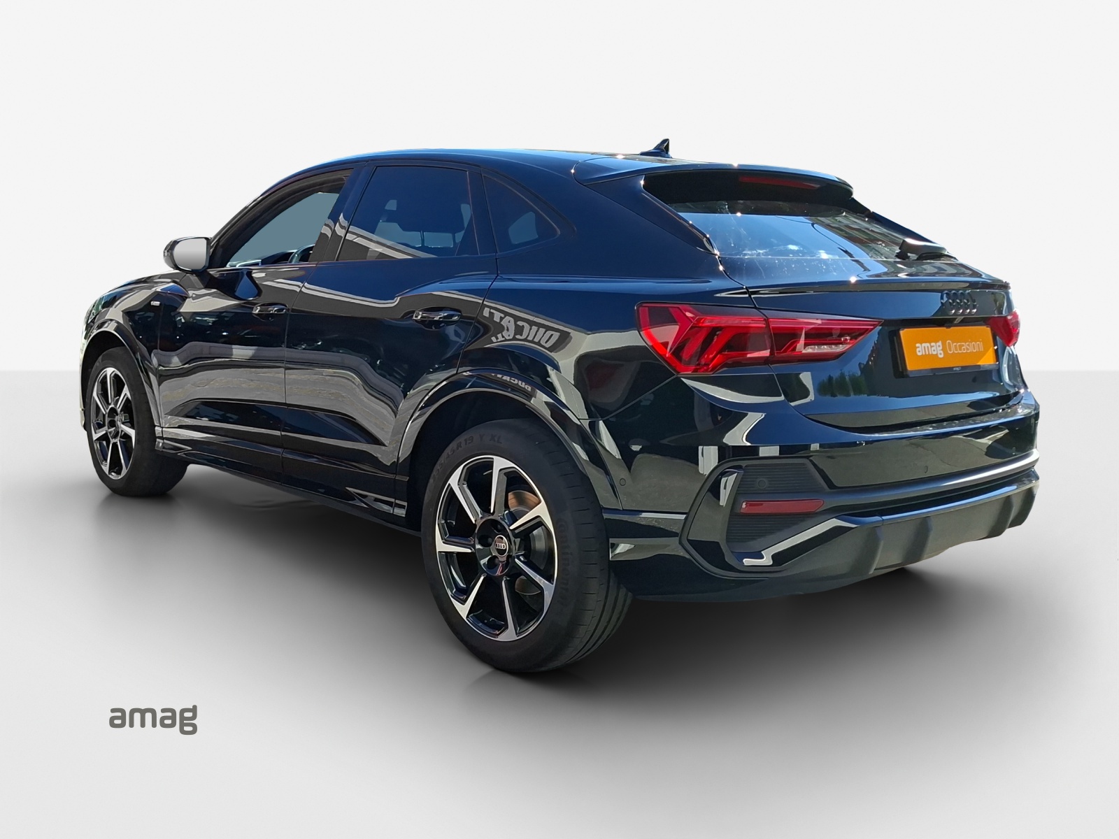 AUDI Q3 Sportback 35 TFSI S line Attraction S-tronic-showroom-element-2