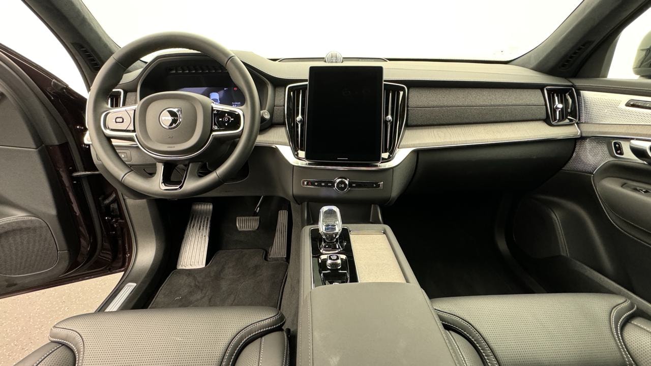 VOLVO XC90 T8 AWD PluginHybrid Ultra Dark Geartronic-image-6