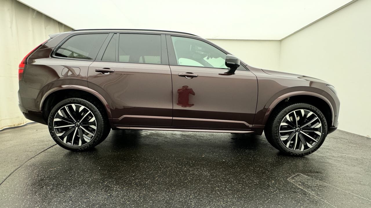 VOLVO XC90 T8 AWD PluginHybrid Ultra Dark Geartronic-showroom-element-1