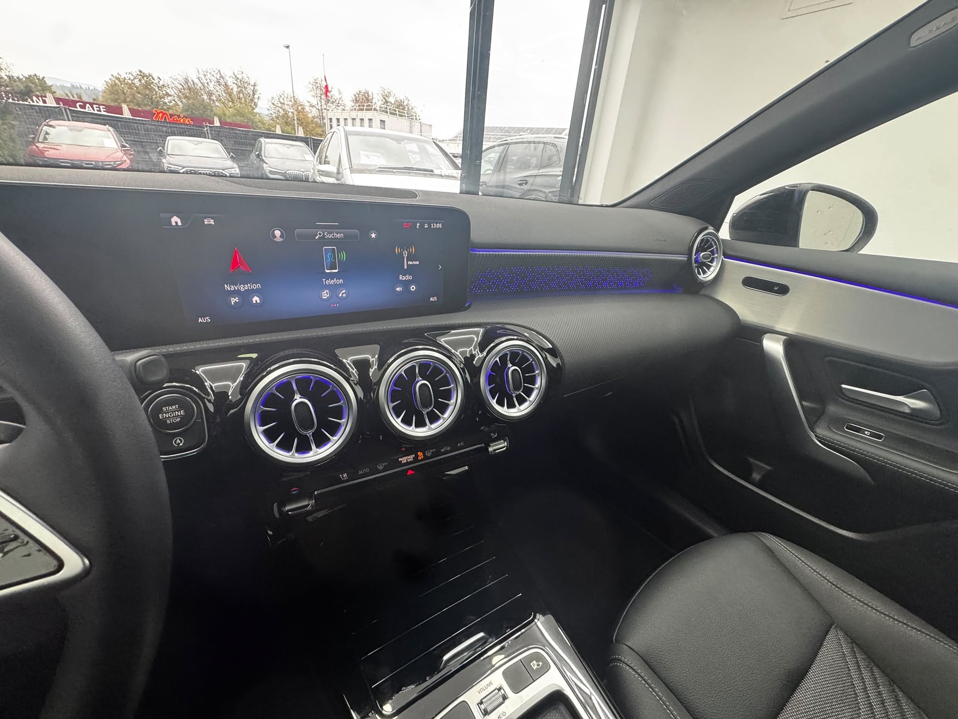 MERCEDES-BENZ A 180 Night Star 7G-DCT | Neuwagenzustand | 2 Jahre Garantie |-image-18
