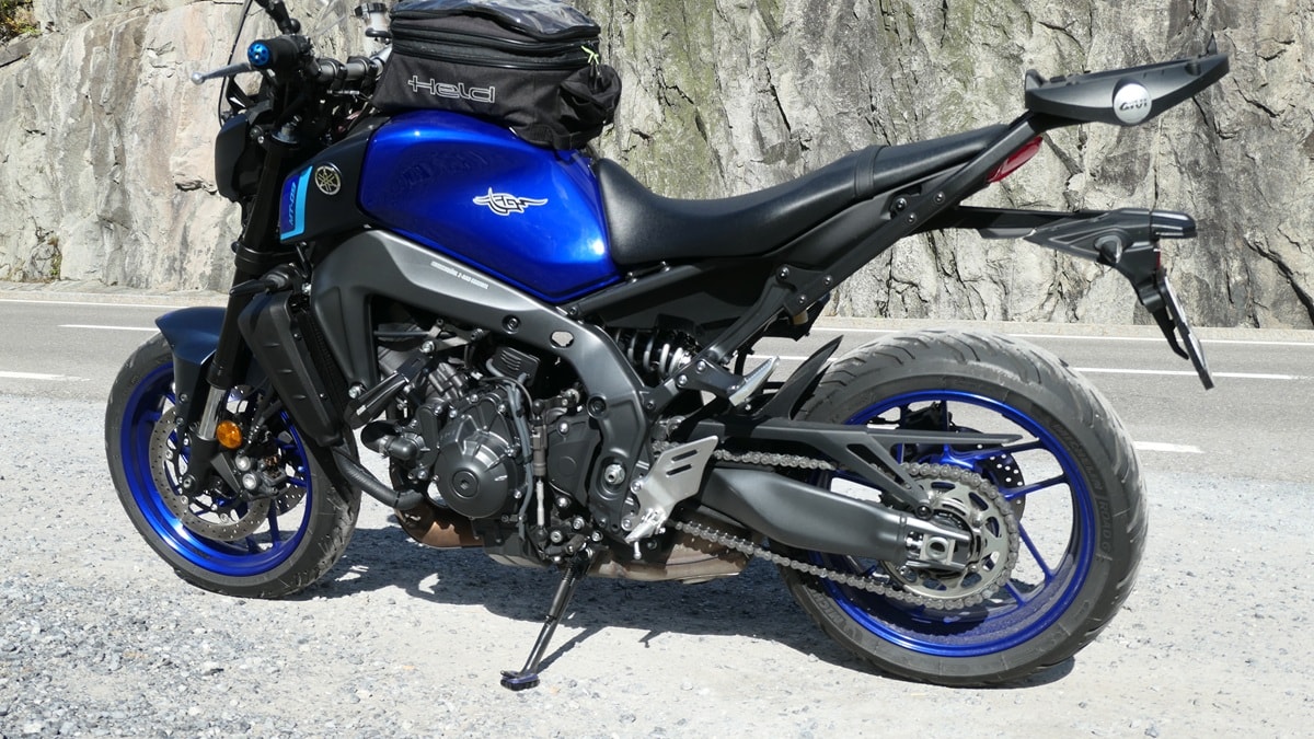 YAMAHA MT-09-image-0