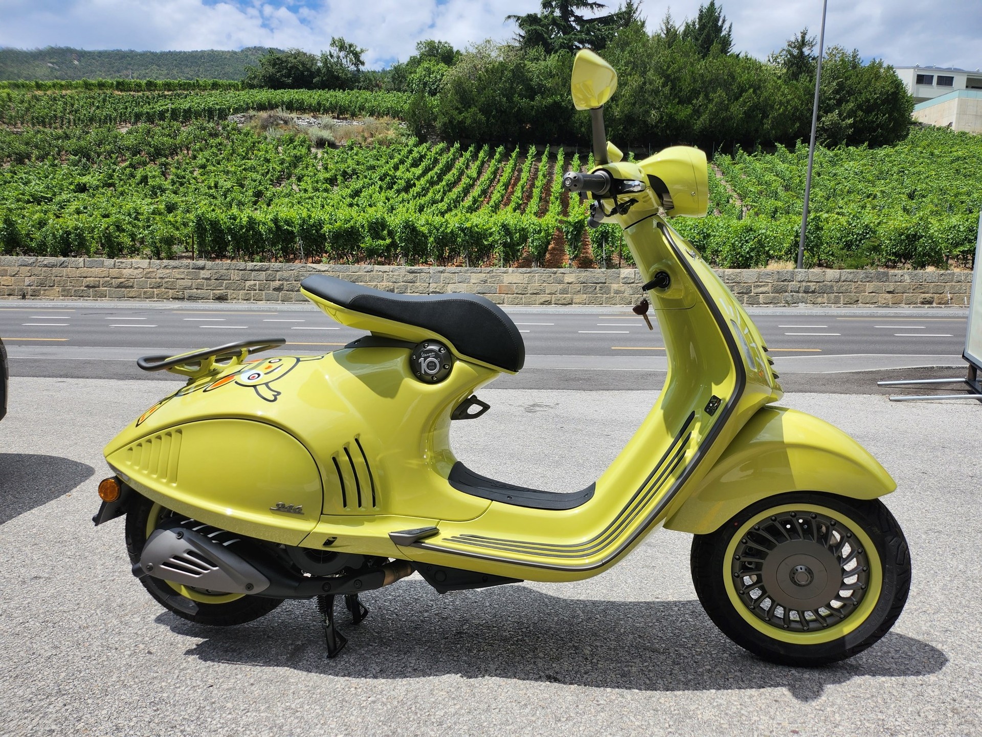PIAGGIO Vespa 946 125 i.e. ABS Bunny-image-2