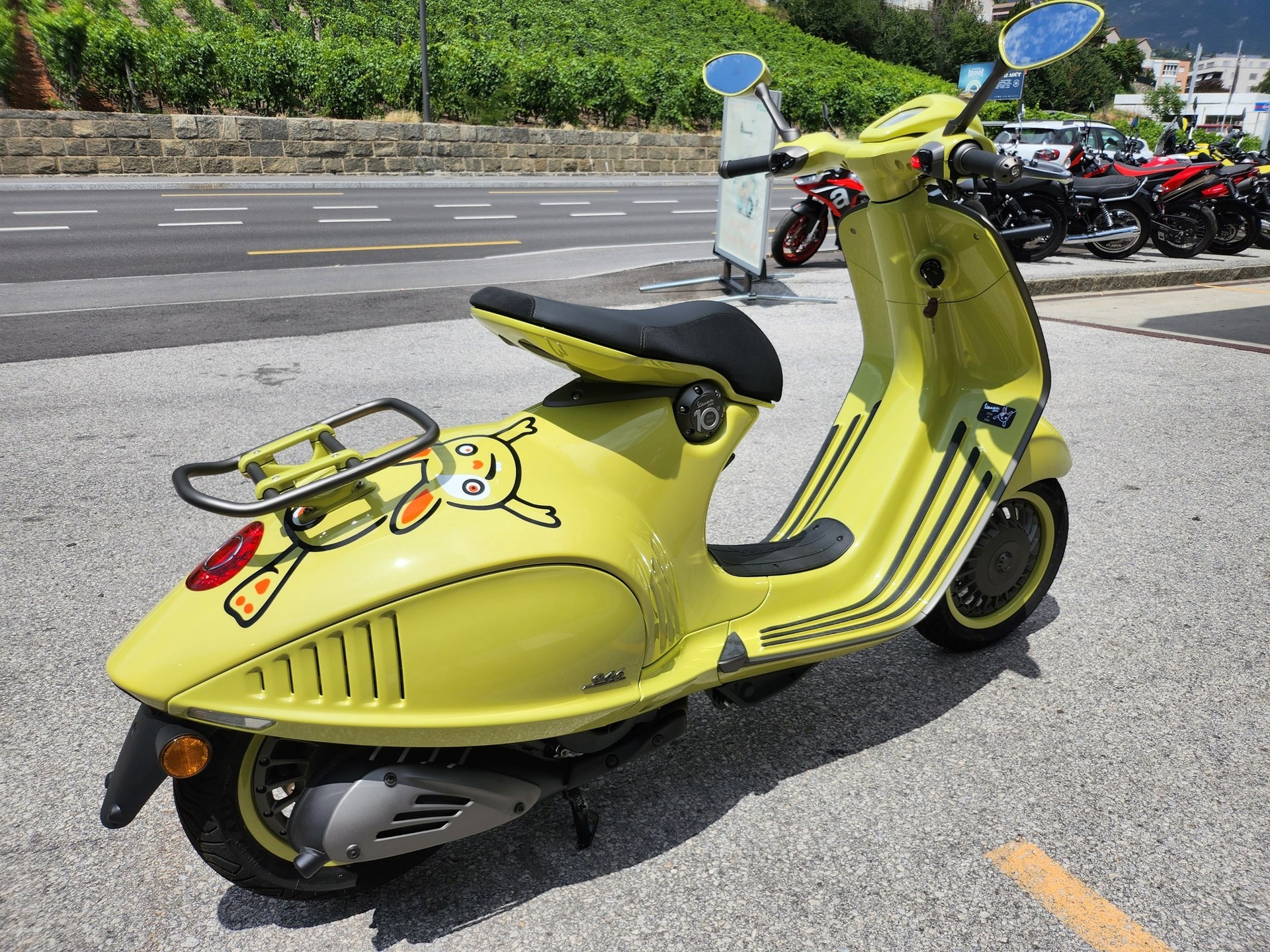 PIAGGIO Vespa 946 125 i.e. ABS Bunny-image-1