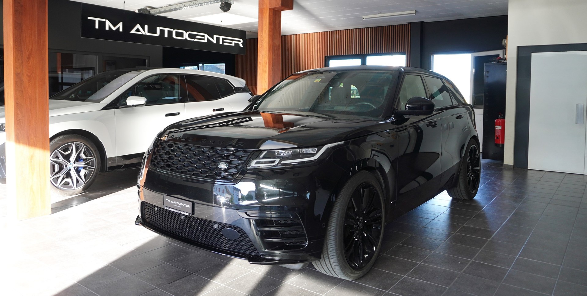 LAND ROVER Range Rover Velar D 300 I6 MHEV HSE Automatic