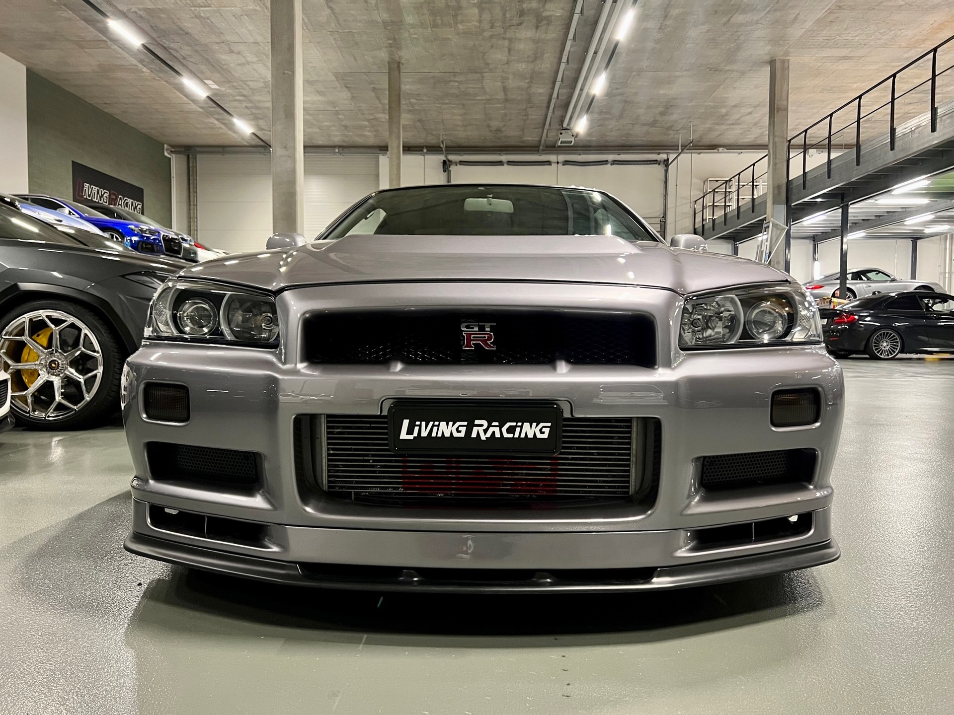 NISSAN Skyline R34 GT-R V-Spec-image-4